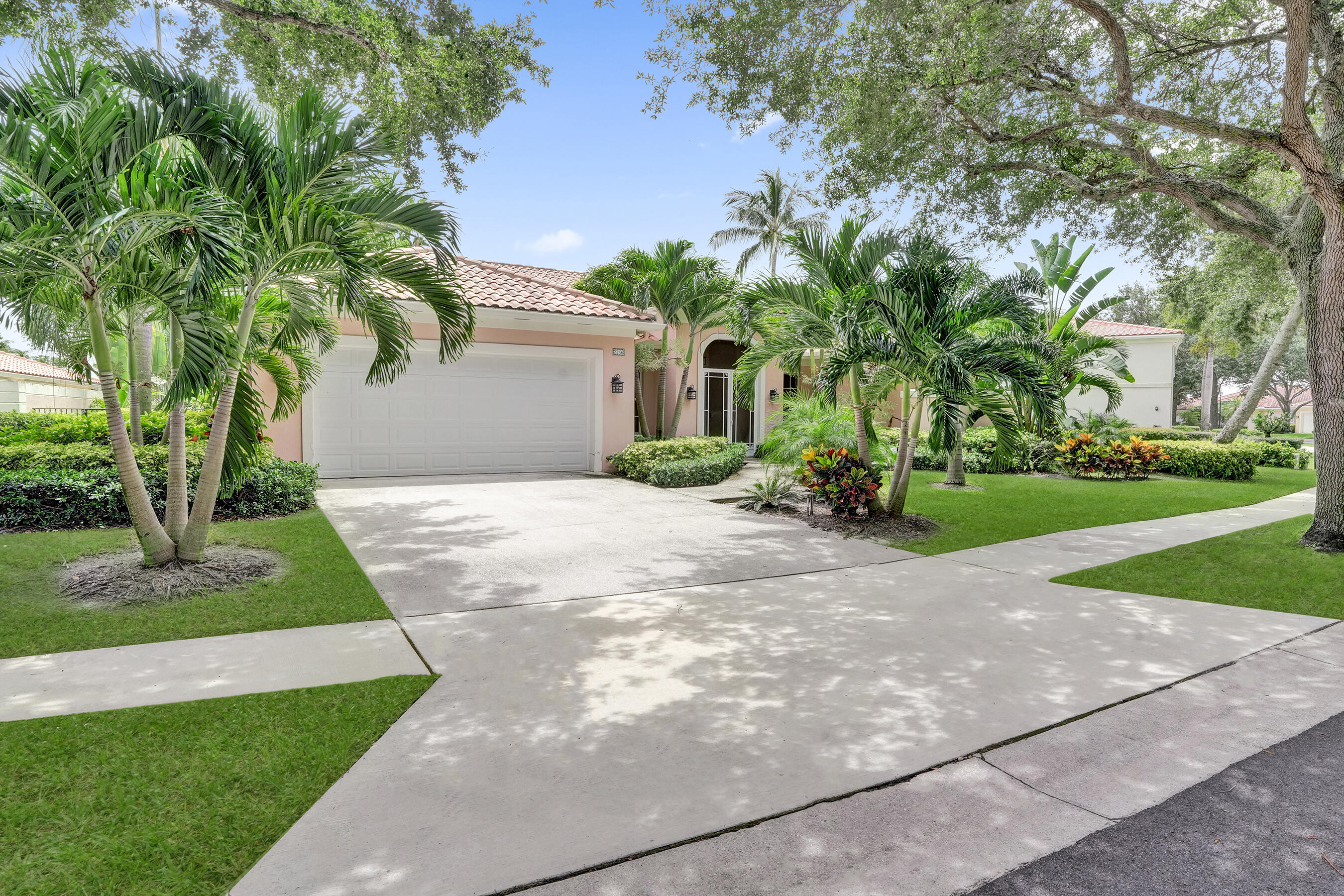 2246 Allen Creek, West Palm Beach FL 33411