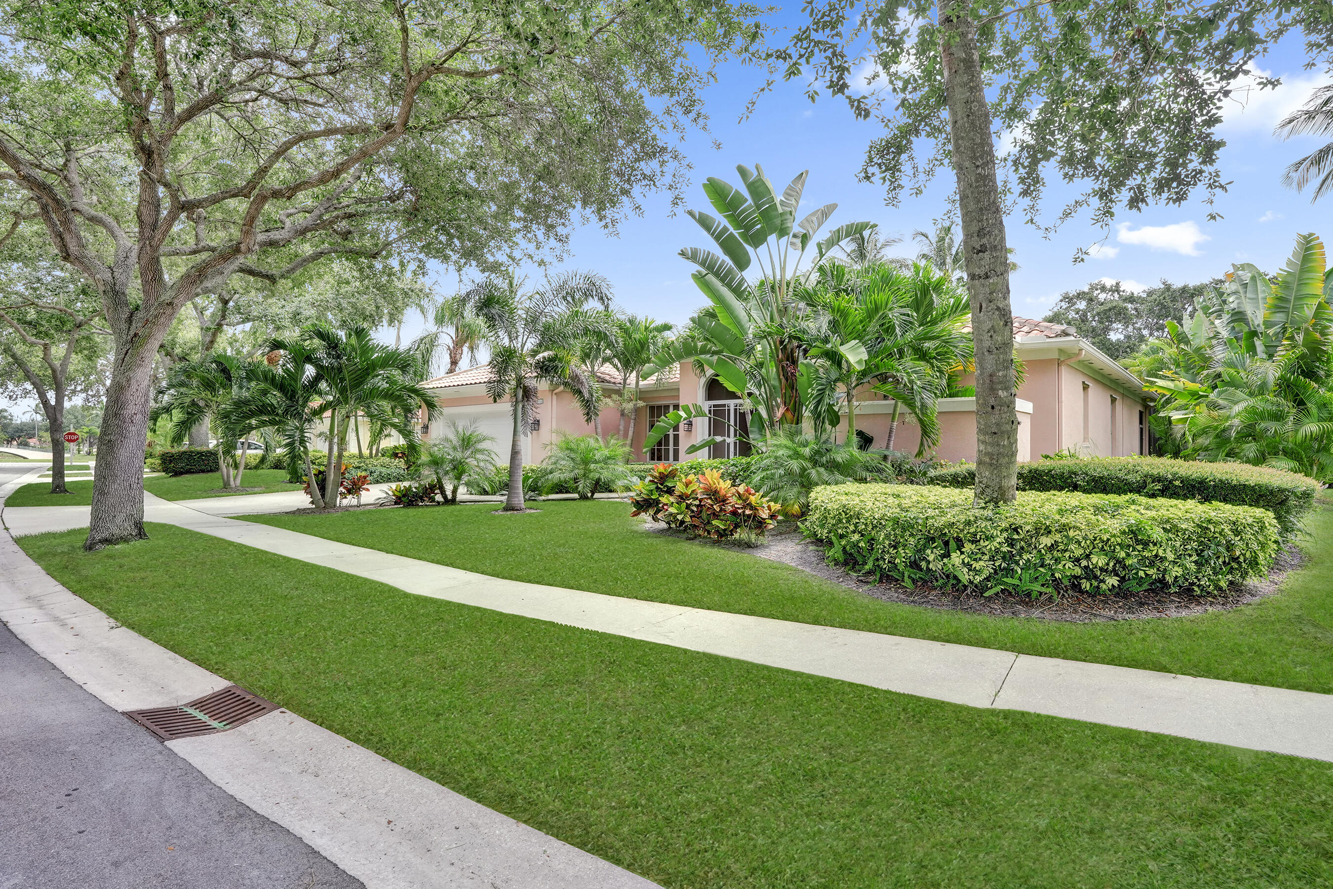 2246 Allen Creek, West Palm Beach FL 33411