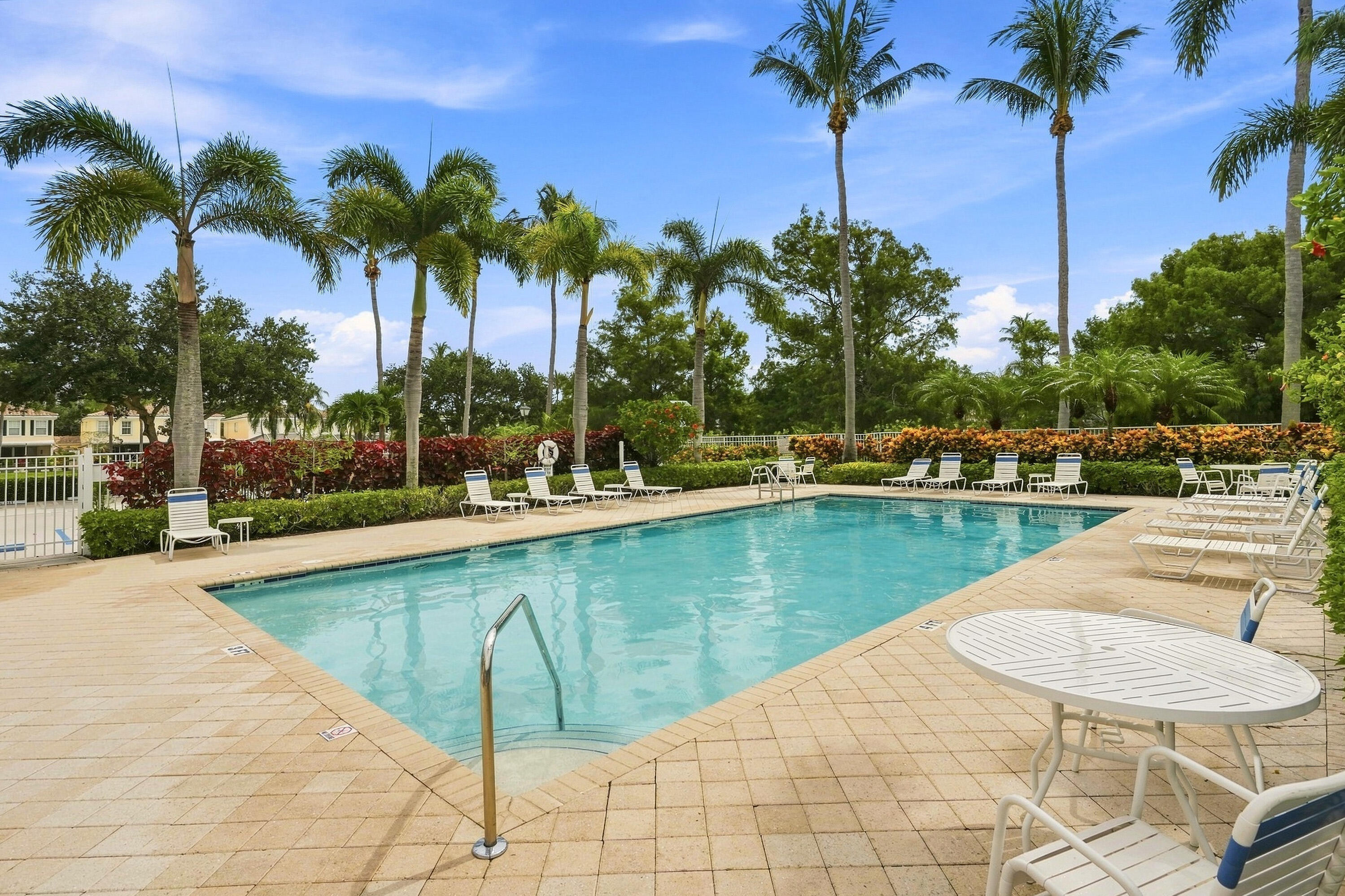 337 Salinas #337, Palm Beach Gardens FL 33410