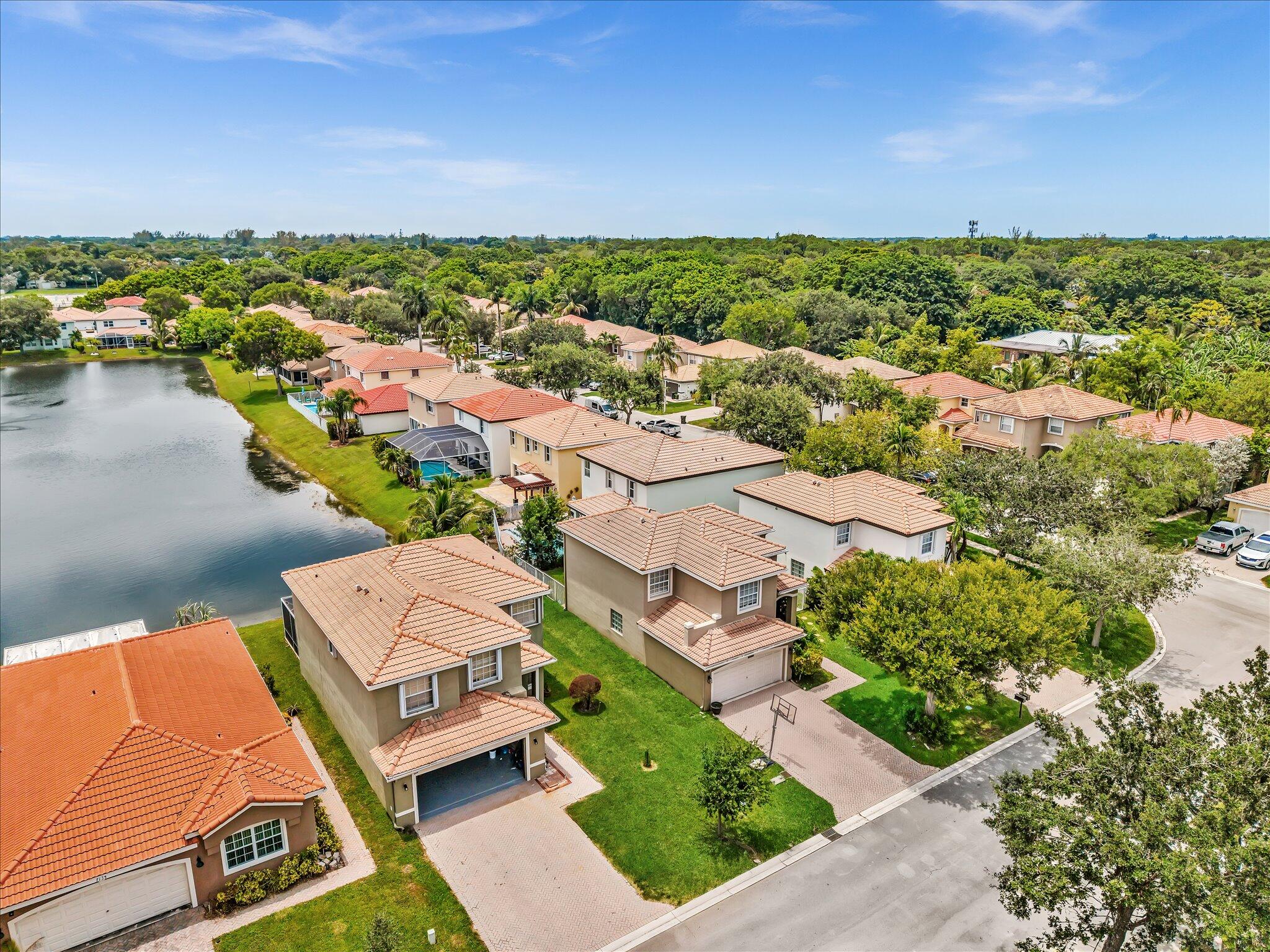 7145 CRESCENT CREEK, Coconut Creek FL 33073