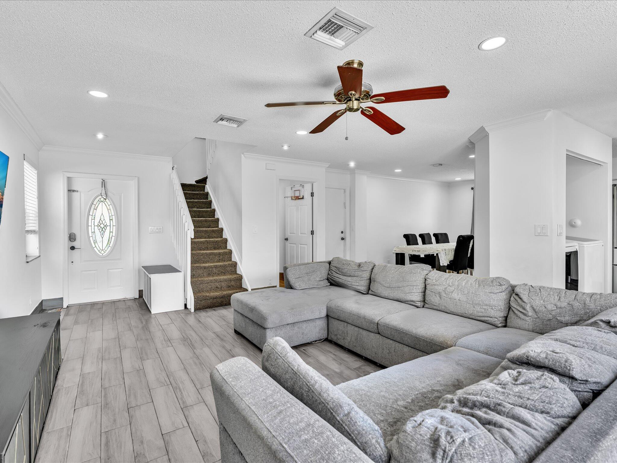 7145 CRESCENT CREEK, Coconut Creek FL 33073