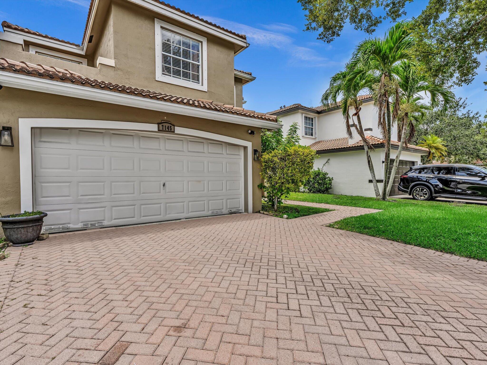 7145 CRESCENT CREEK, Coconut Creek FL 33073