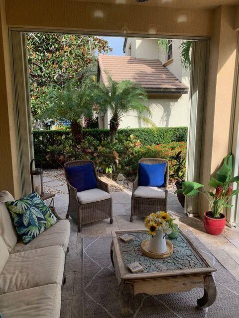 1136 VINTNER, Palm Beach Gardens FL 33410