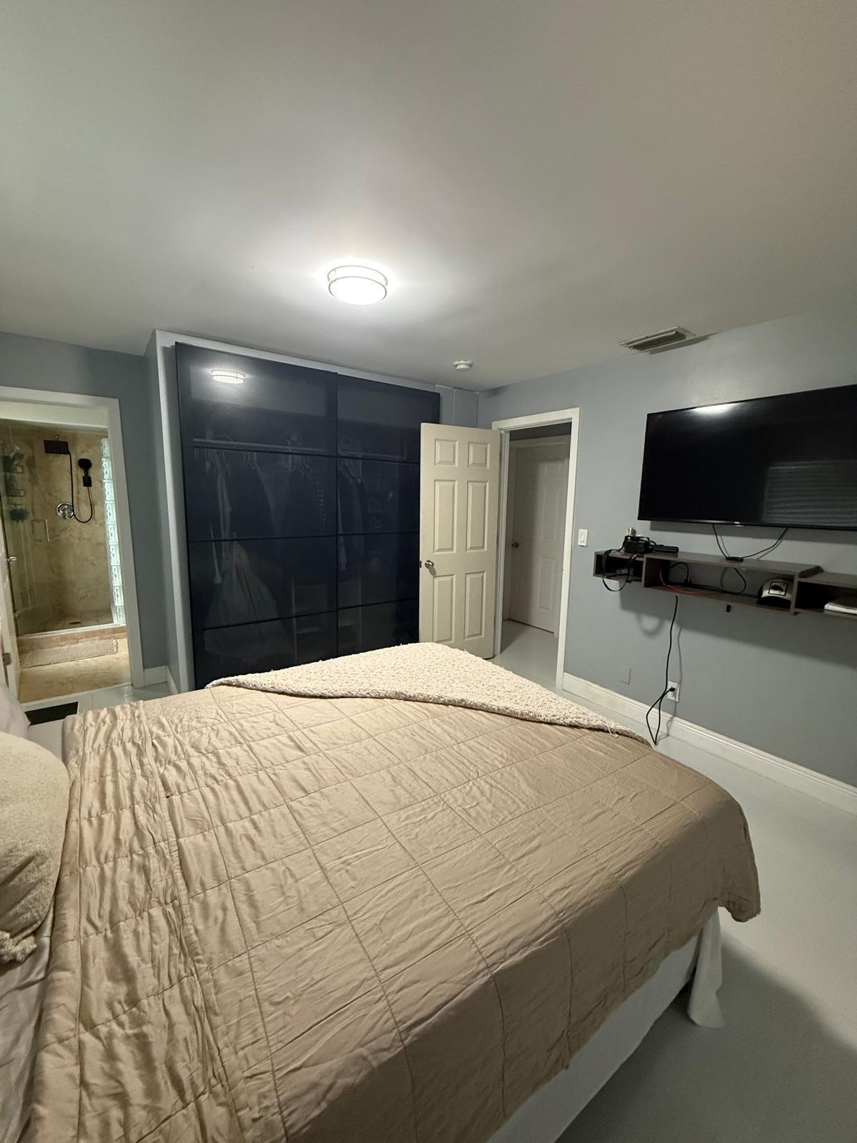 9321 NW 35TH, Sunrise FL 33351