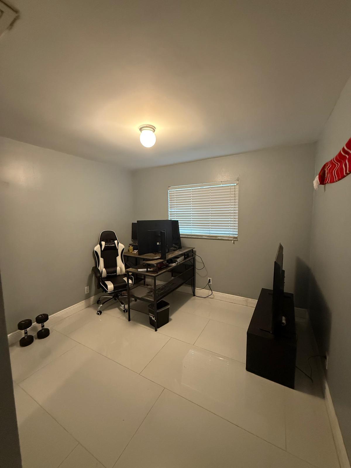 9321 NW 35TH, Sunrise FL 33351
