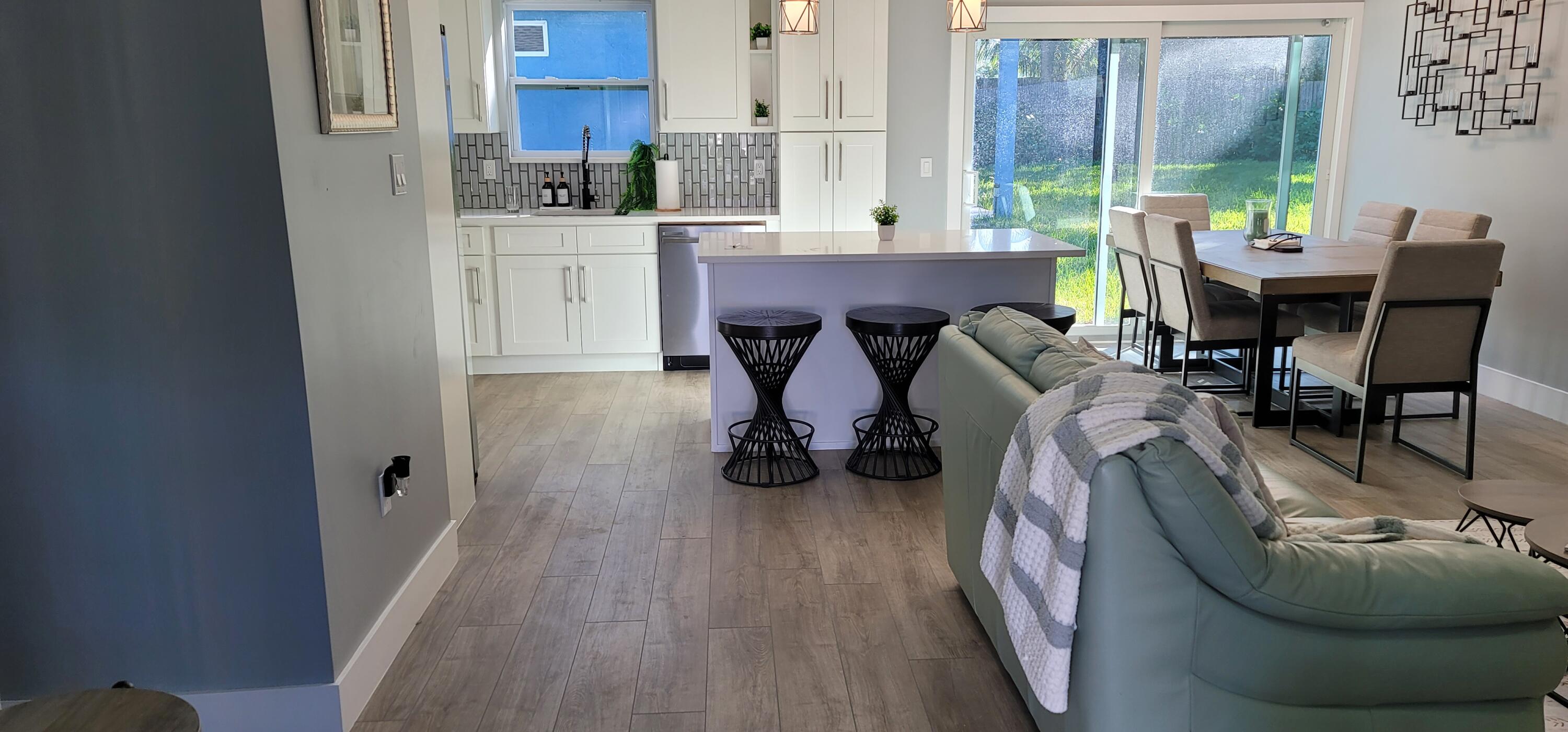 106 E Chandler, West Palm Beach FL 33406