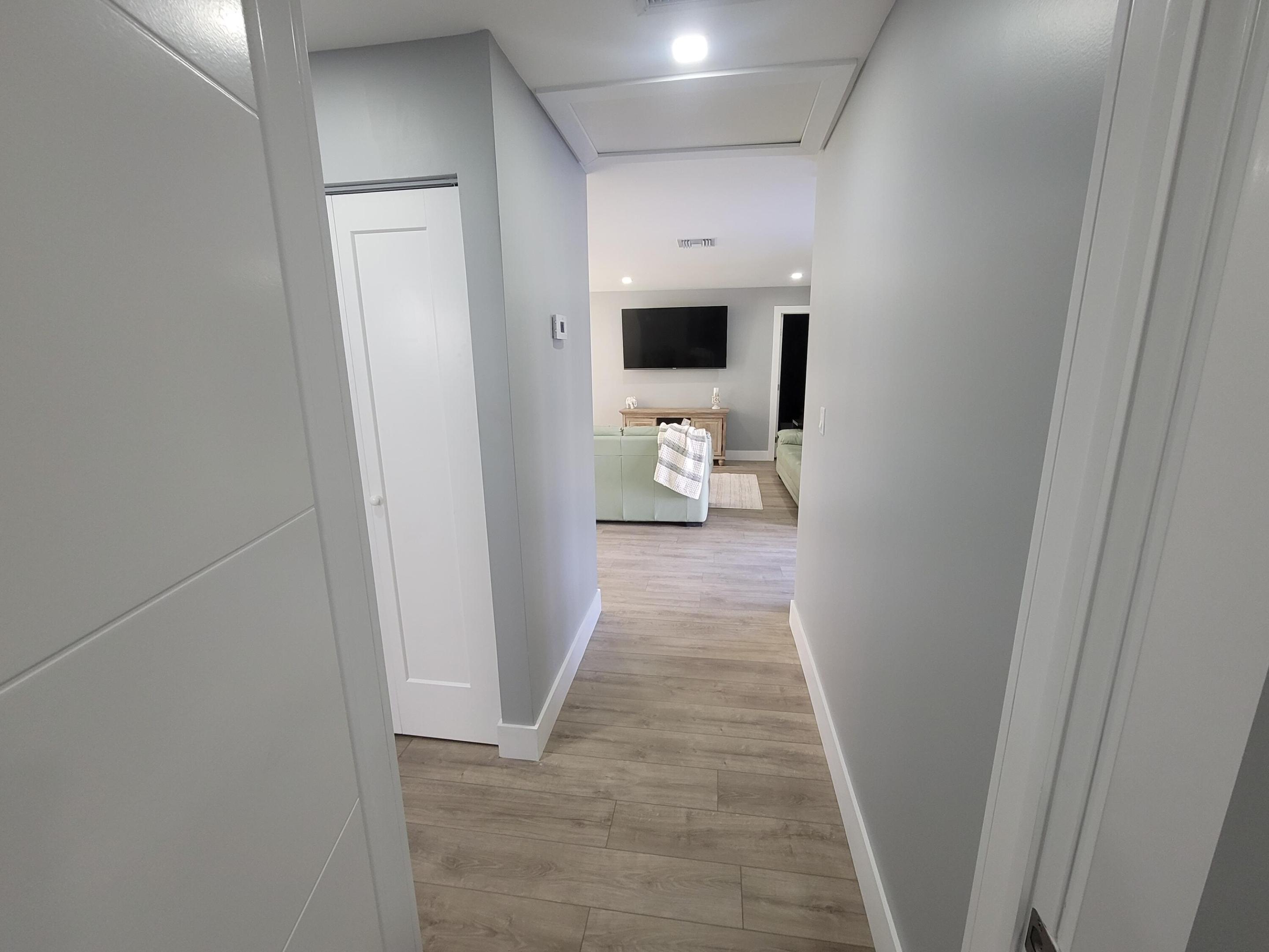 106 E Chandler, West Palm Beach FL 33406