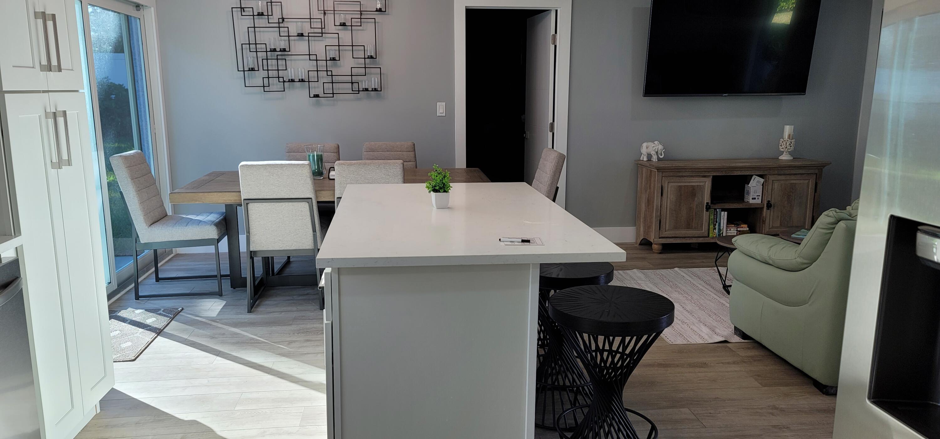 106 E Chandler, West Palm Beach FL 33406