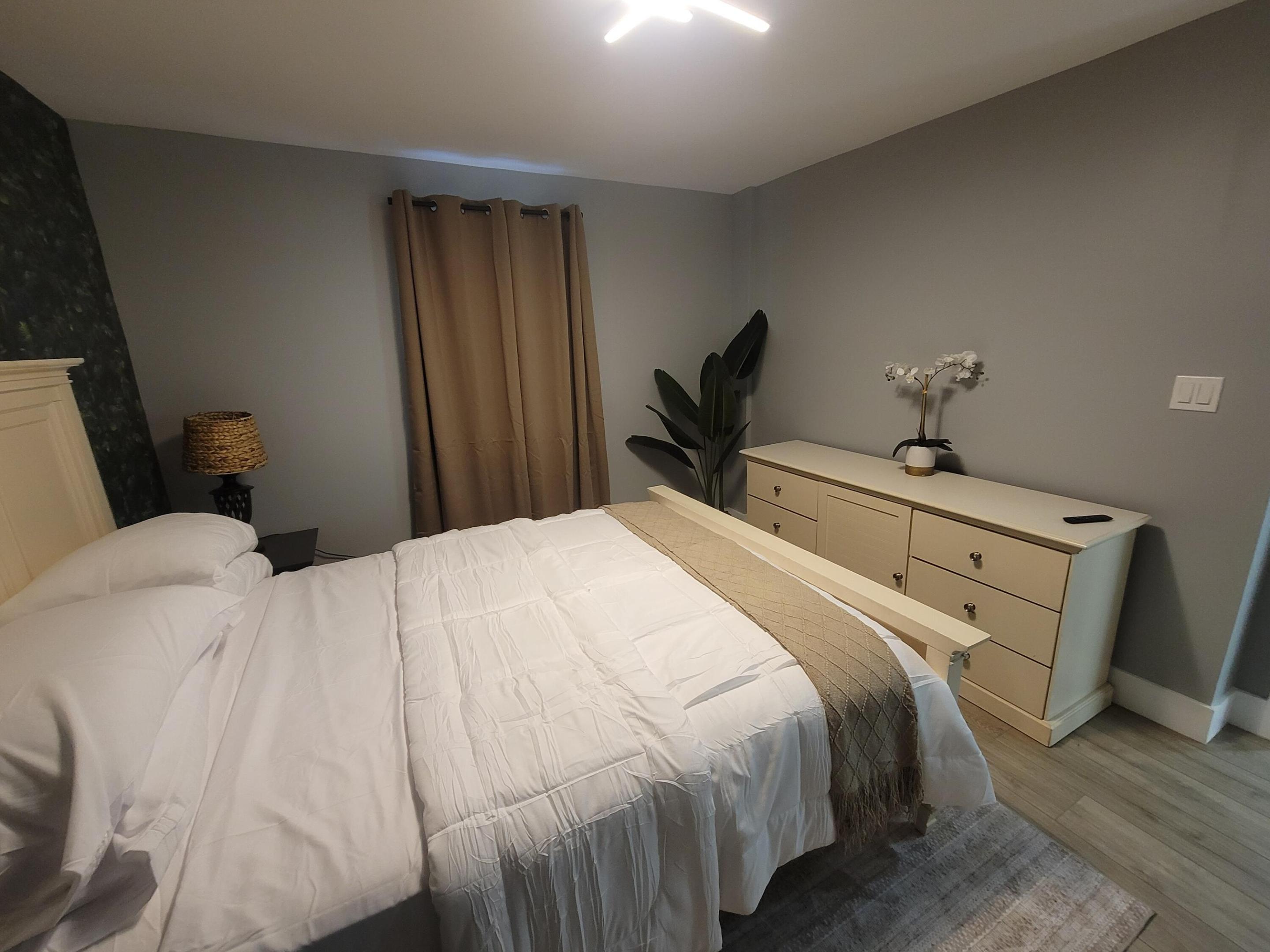 106 E Chandler, West Palm Beach FL 33406