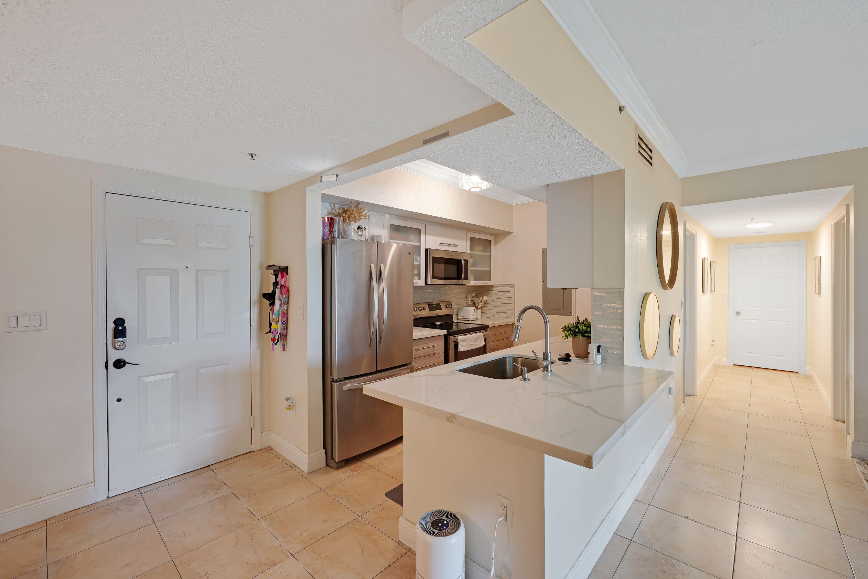 231 SW 116TH #19208, Pembroke Pines FL 33025