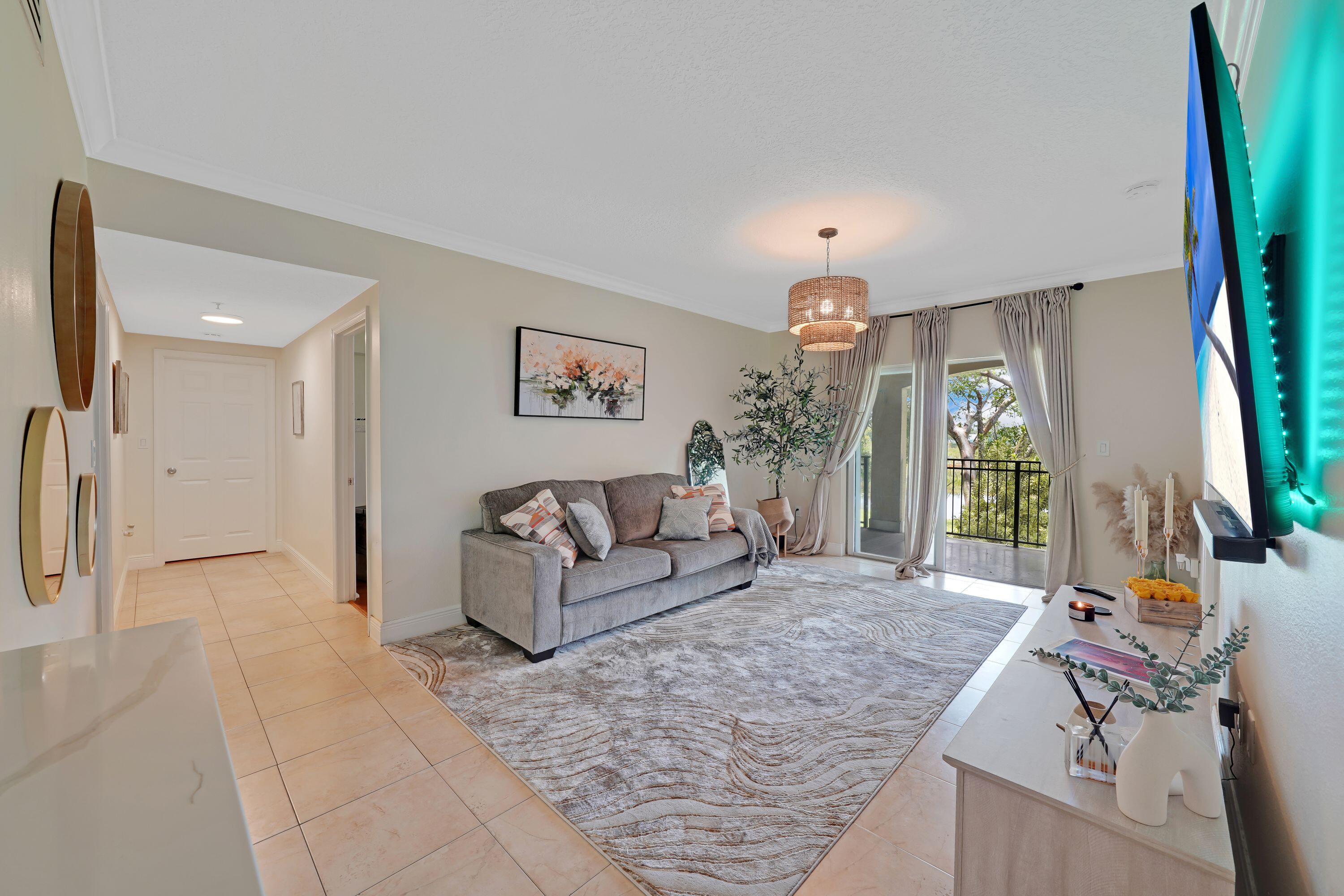 231 SW 116TH #19208, Pembroke Pines FL 33025
