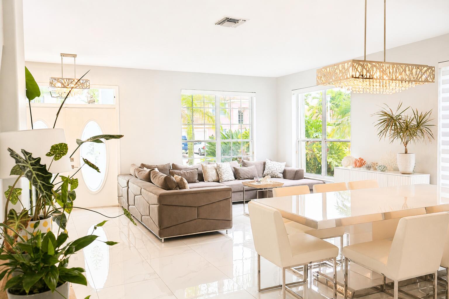 855 SW 174th, Pembroke Pines FL 33029