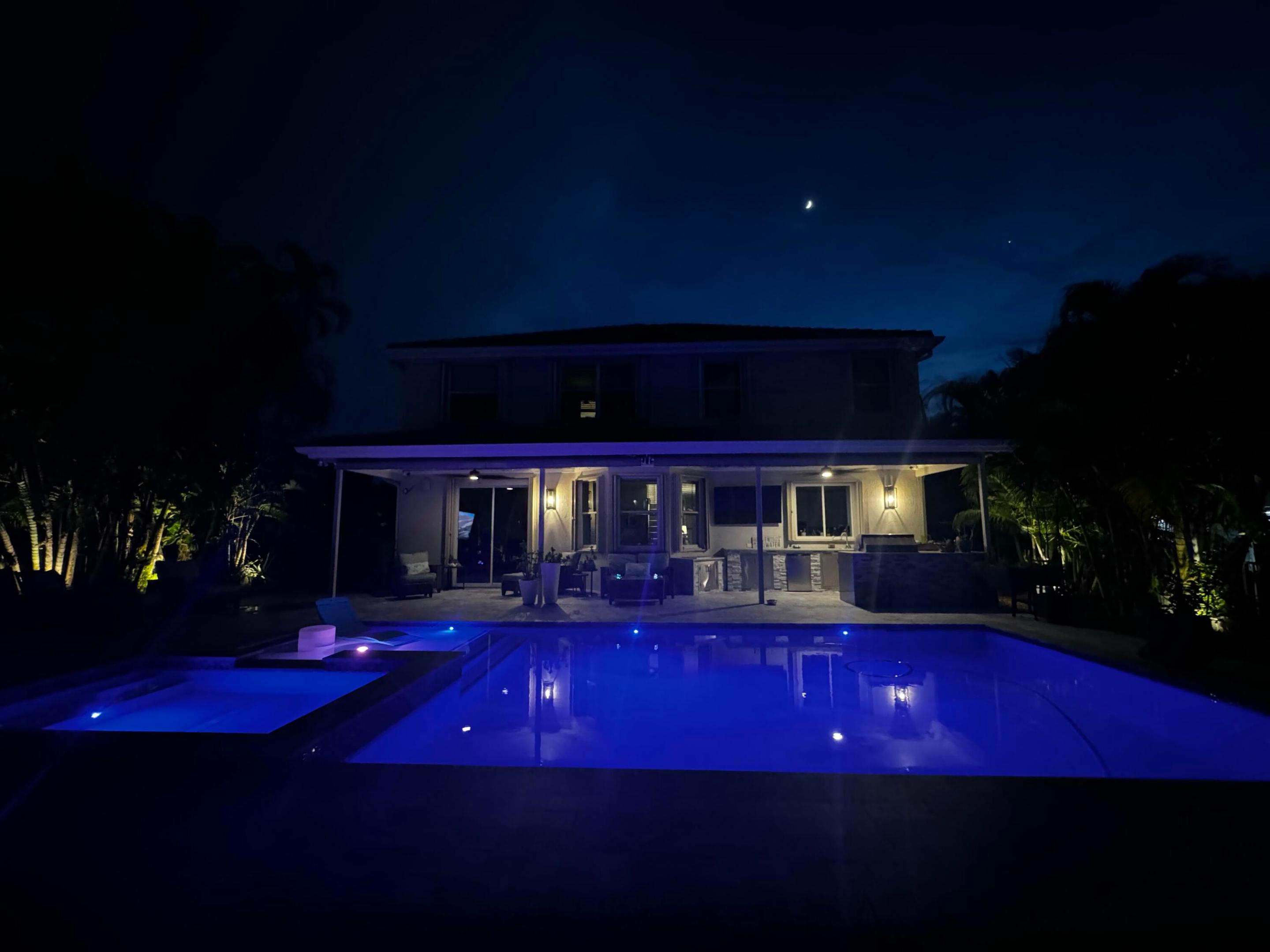 855 SW 174th, Pembroke Pines FL 33029