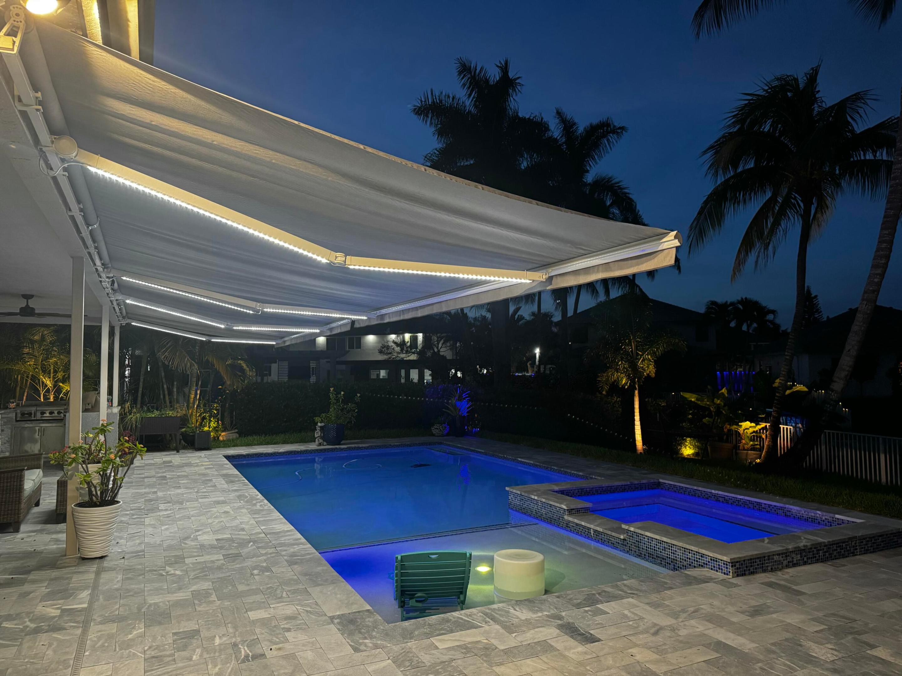 855 SW 174th, Pembroke Pines FL 33029