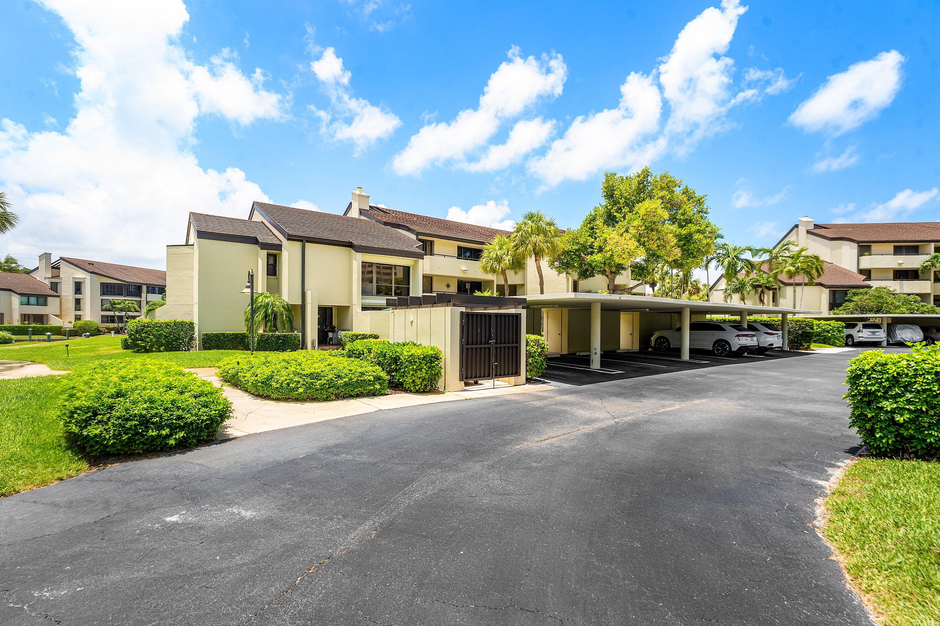 1125 E Marine #J3l, North Palm Beach FL 33408