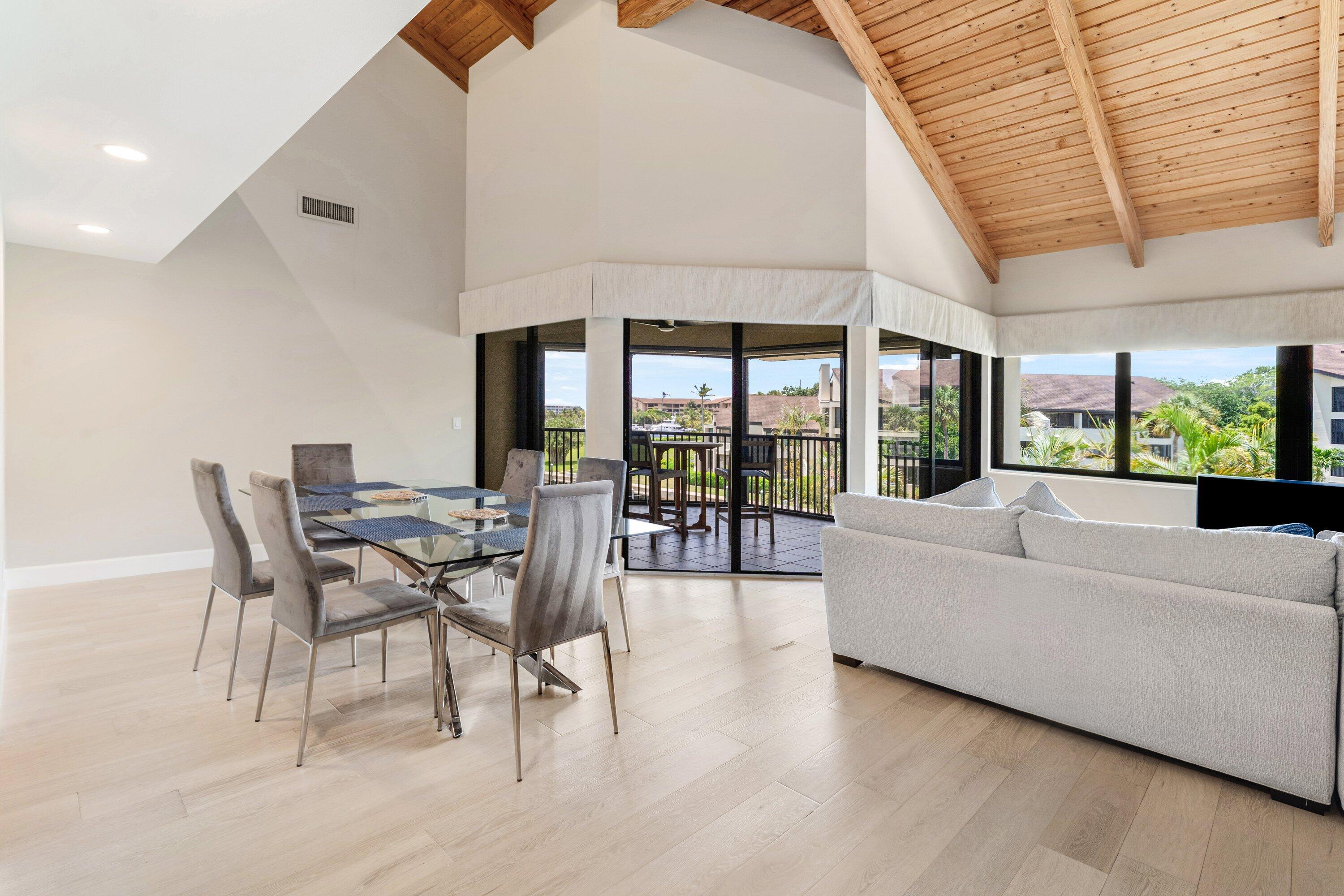 1125 E Marine #J3l, North Palm Beach FL 33408
