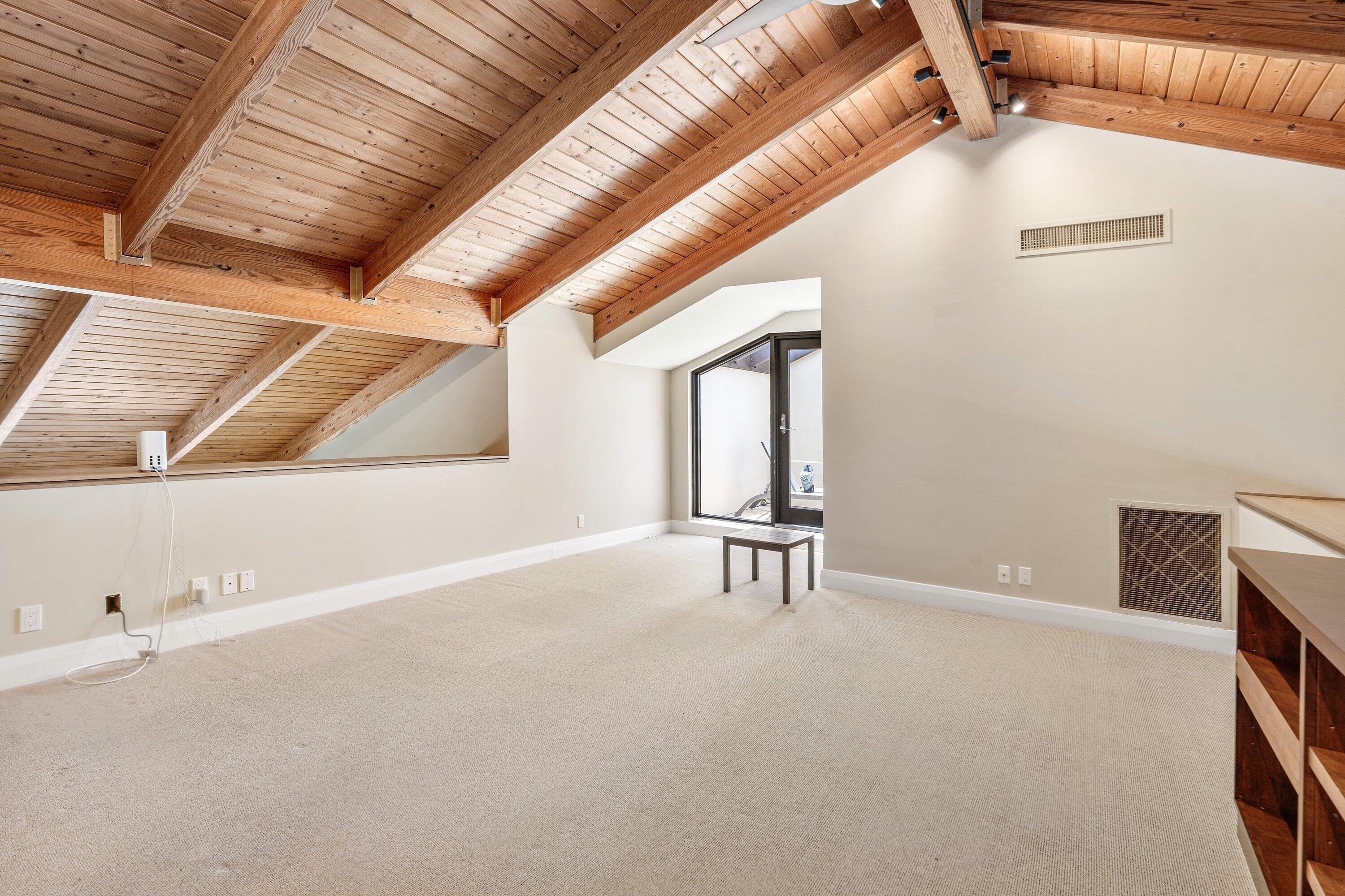 1125 E Marine #J3l, North Palm Beach FL 33408