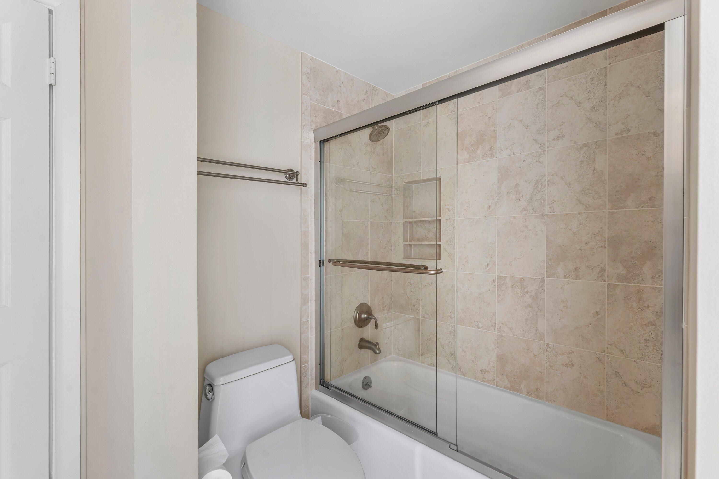 1125 E Marine #J3l, North Palm Beach FL 33408