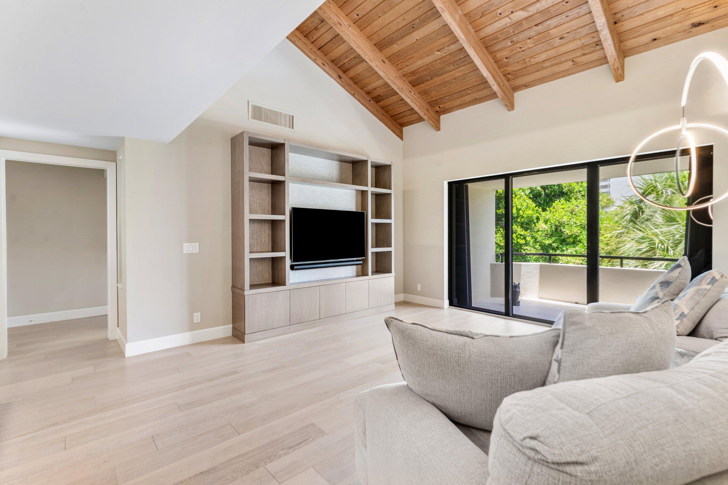 1125 E Marine #J3l, North Palm Beach FL 33408