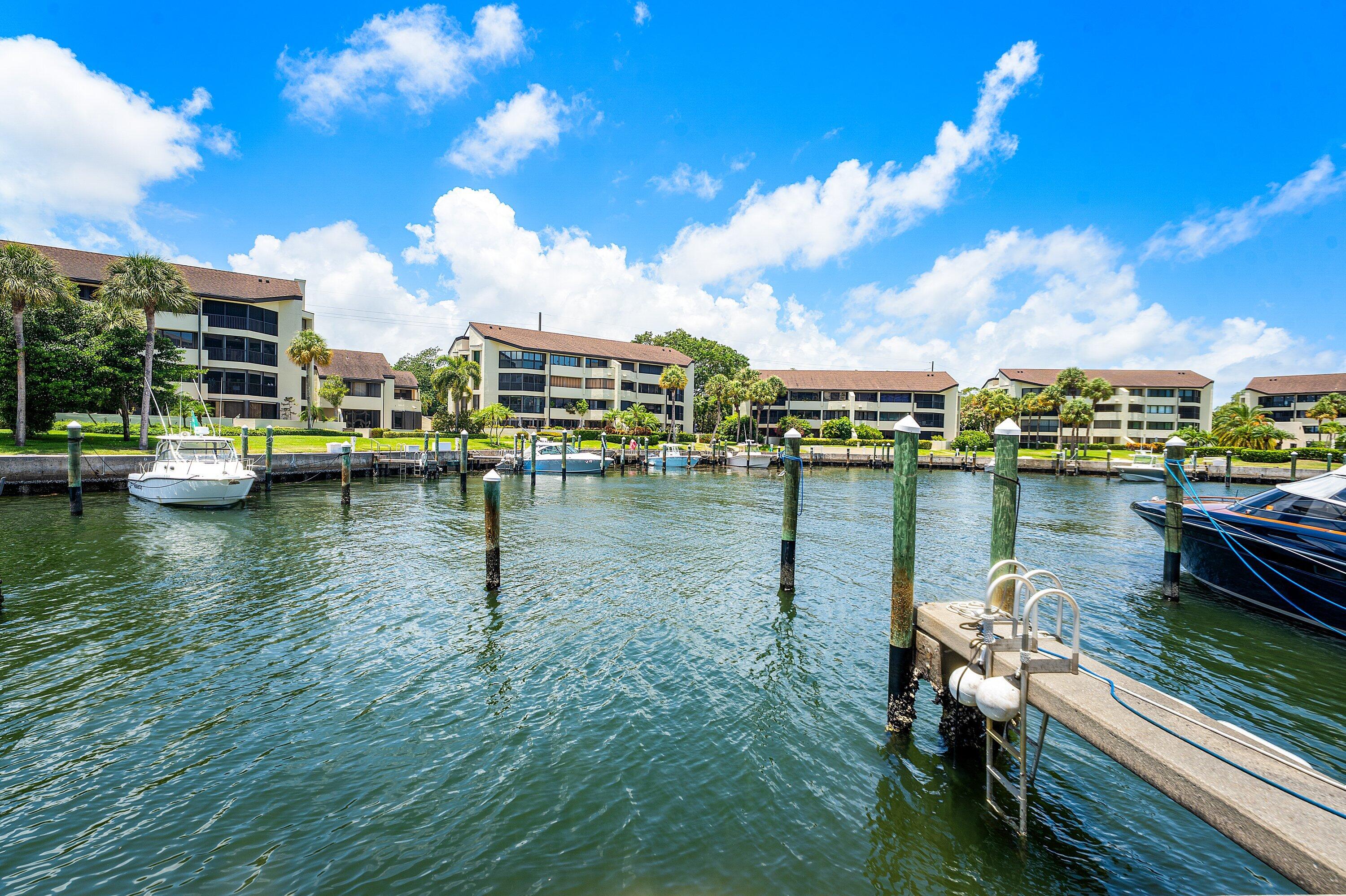1125 E Marine #J3l, North Palm Beach FL 33408