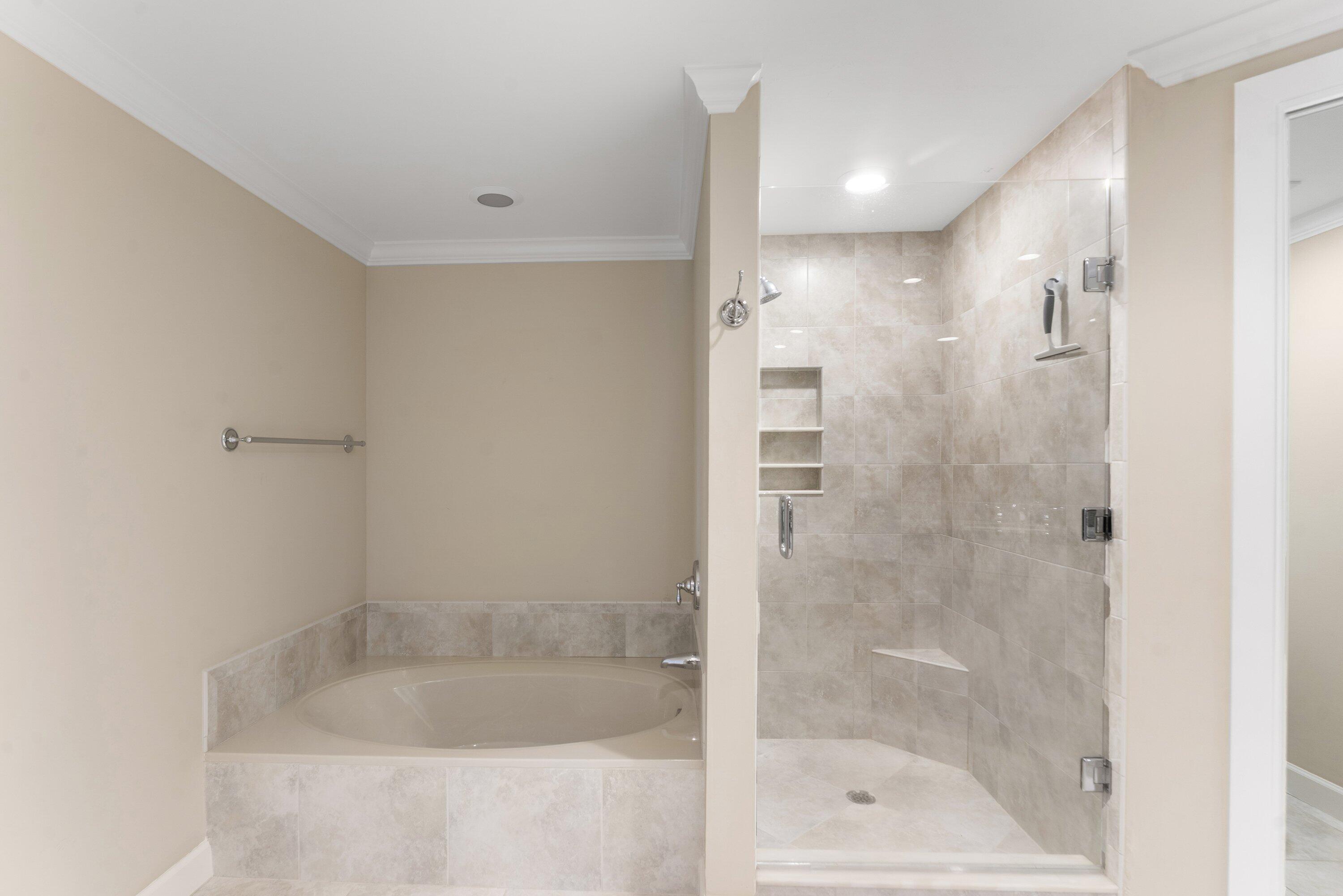 1125 E Marine #J3l, North Palm Beach FL 33408