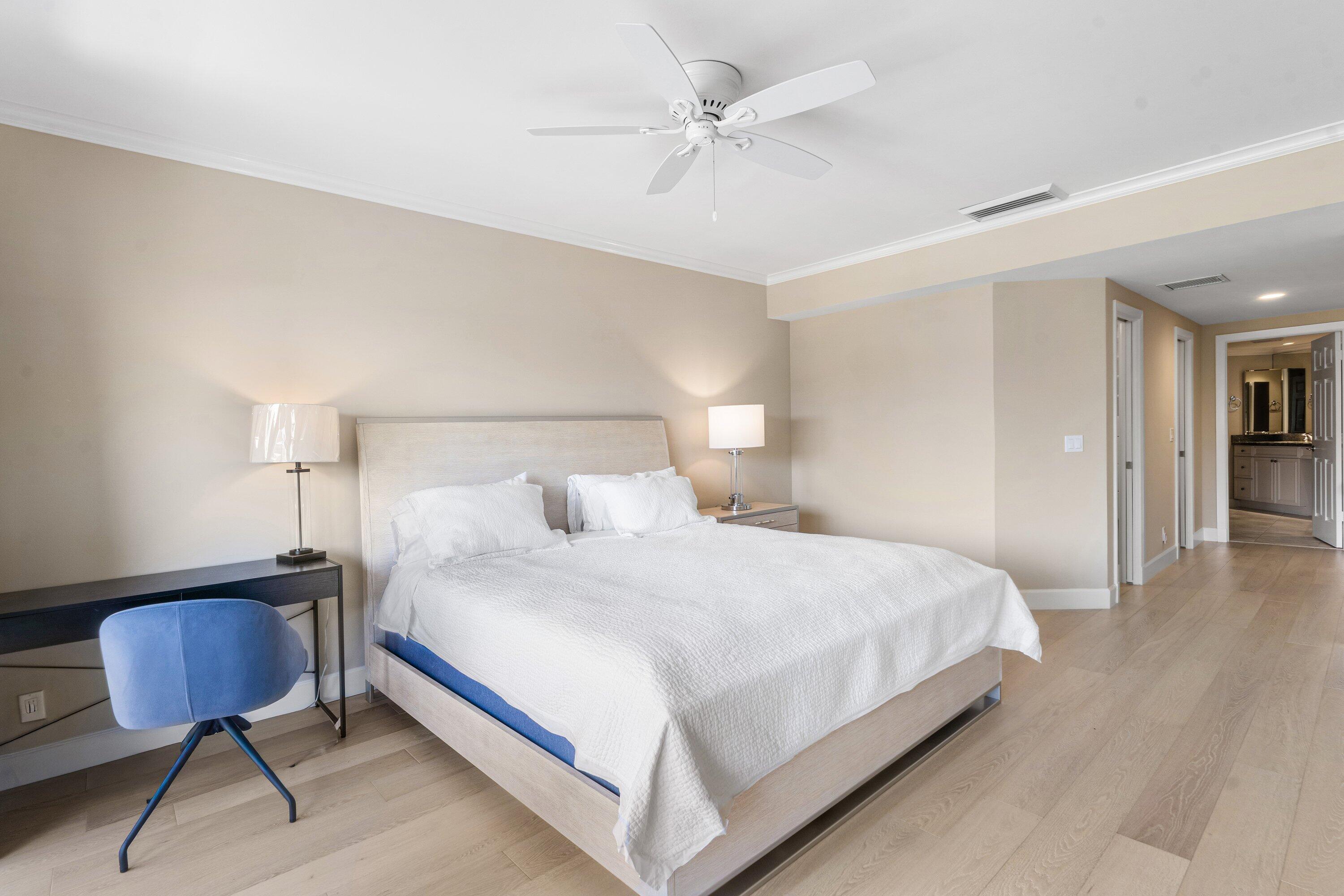 1125 E Marine #J3l, North Palm Beach FL 33408