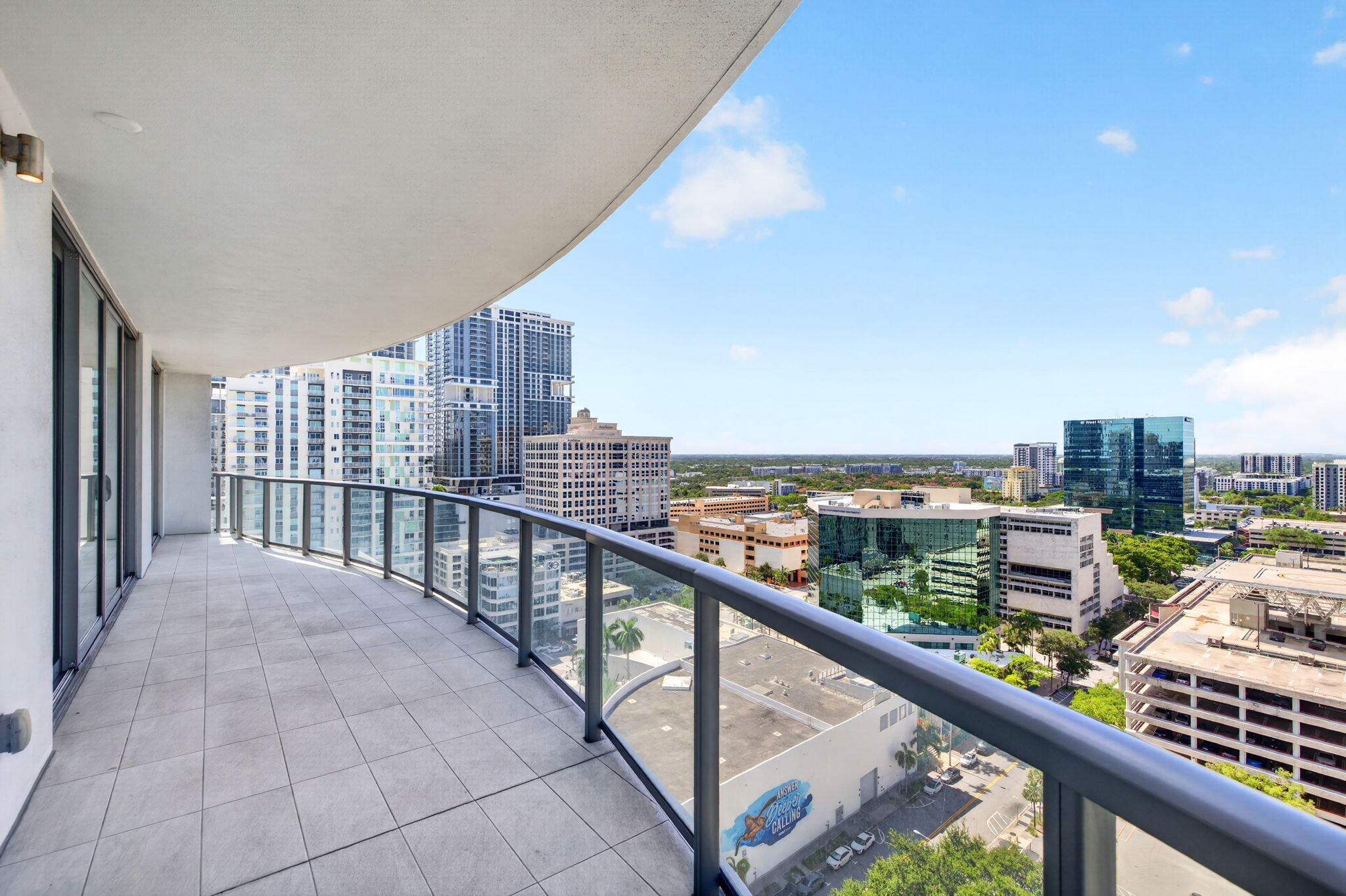 100 E Las Olas #1902, Fort Lauderdale FL 33301