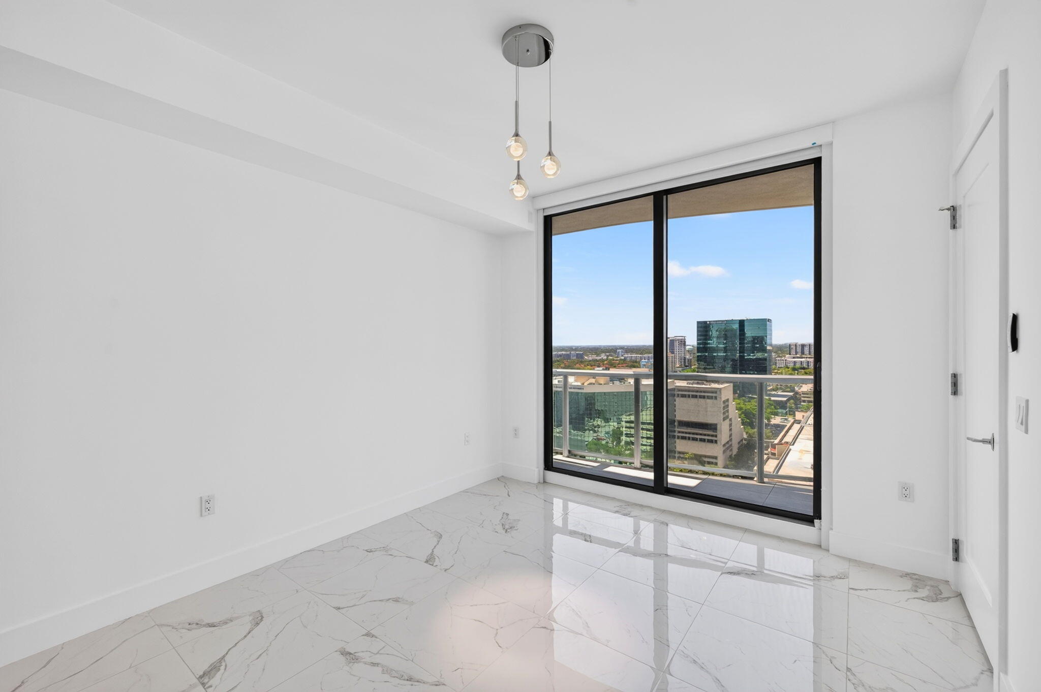 100 E Las Olas #1902, Fort Lauderdale FL 33301