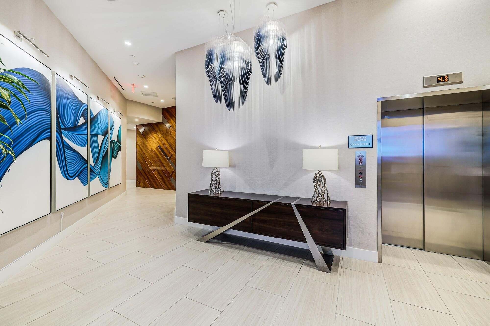 100 E Las Olas #1902, Fort Lauderdale FL 33301