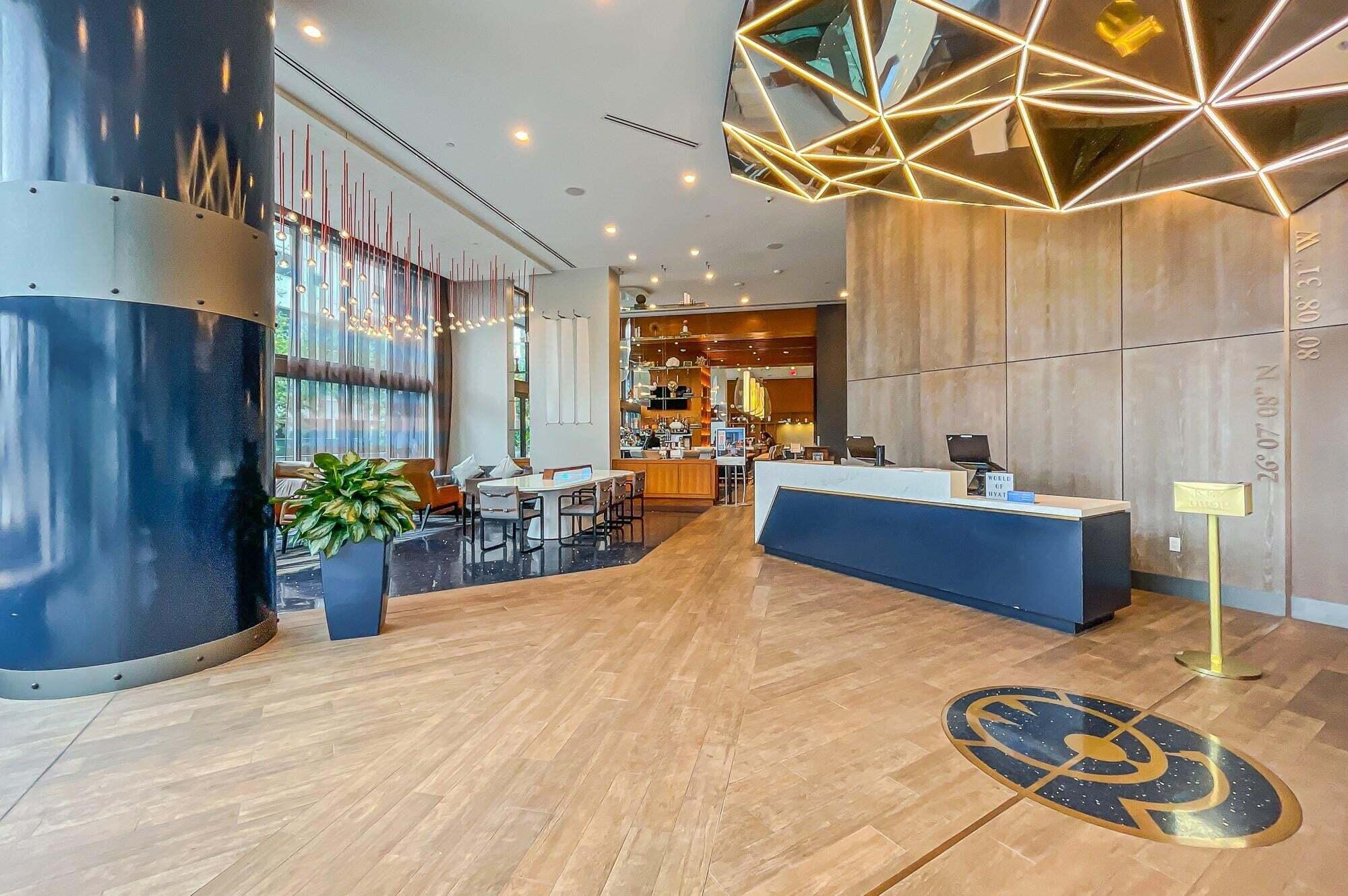 100 E Las Olas #1902, Fort Lauderdale FL 33301