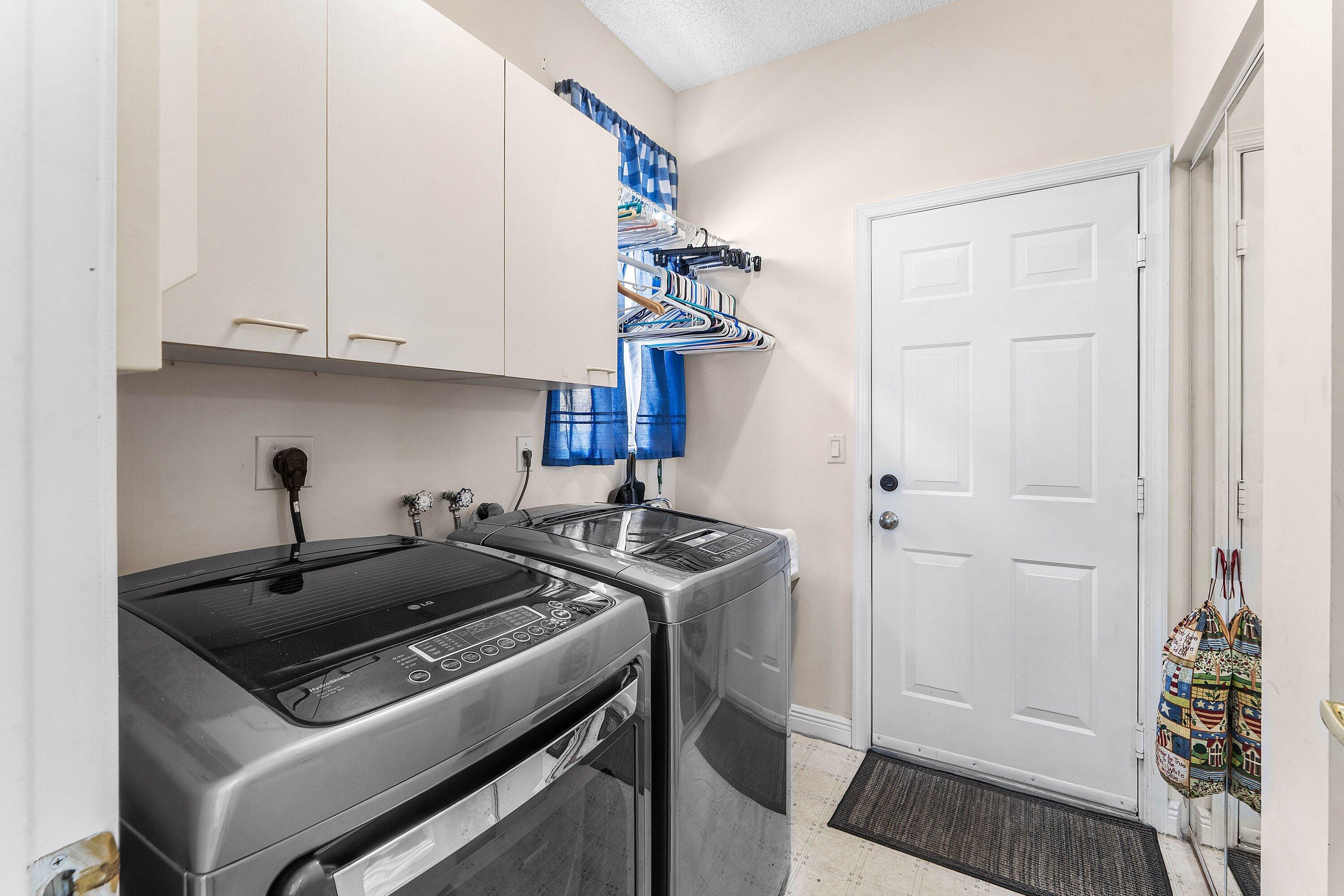 2129 RESTON, Royal Palm Beach FL 33411