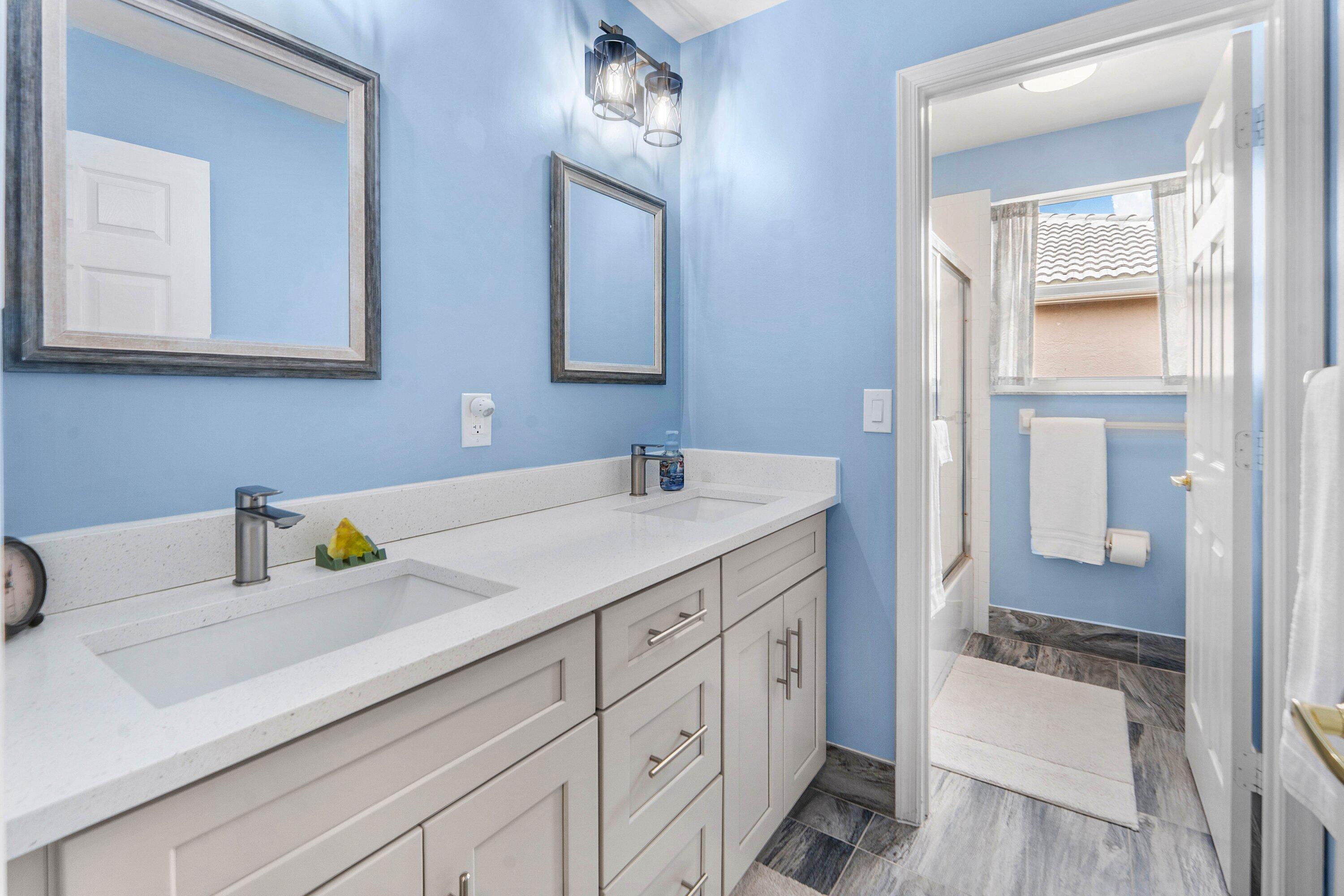 2129 RESTON, Royal Palm Beach FL 33411