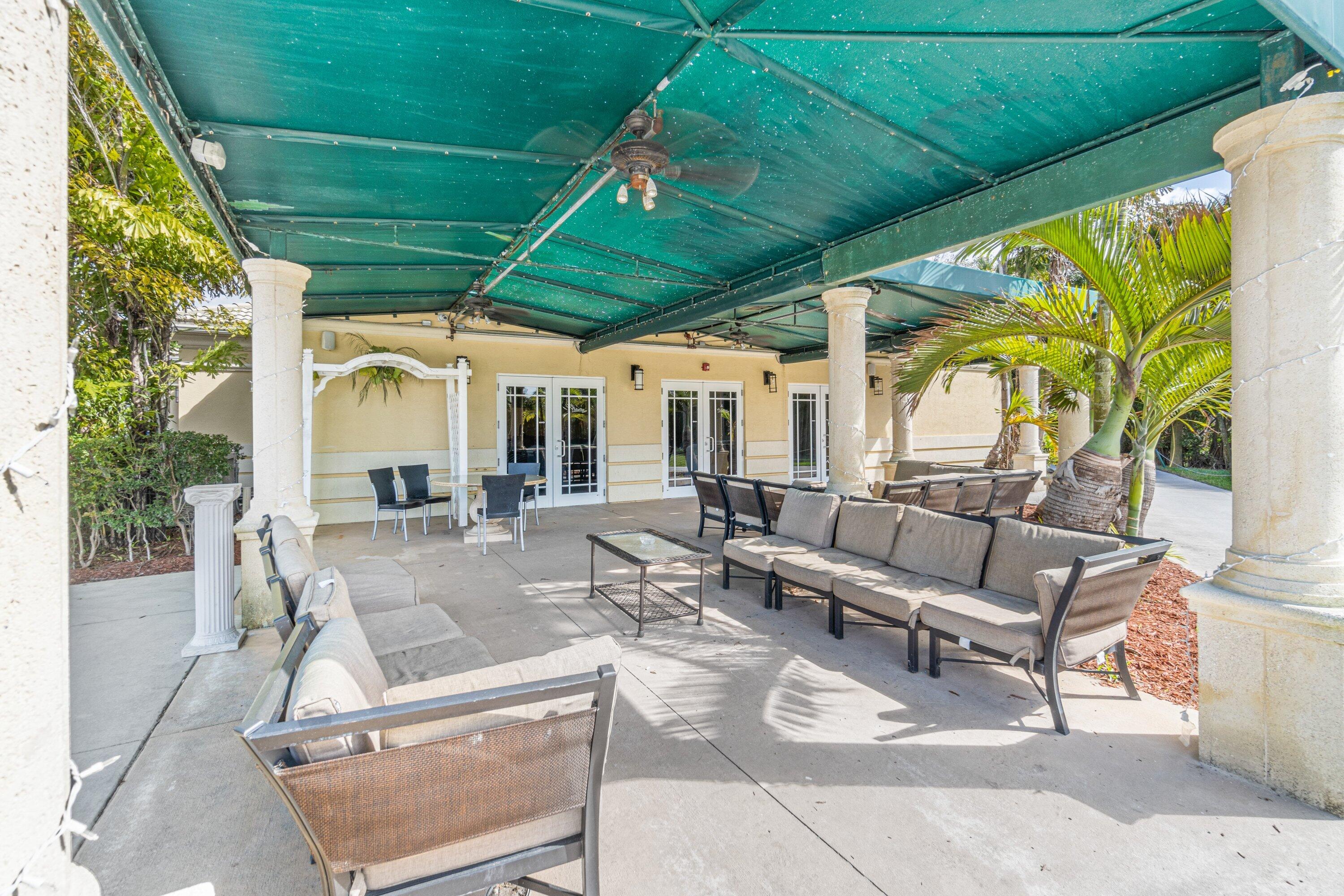 2129 RESTON, Royal Palm Beach FL 33411