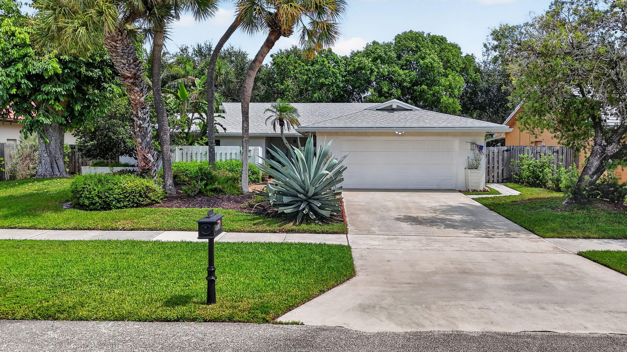 4899 Sugar Pine, Boca Raton FL 33487