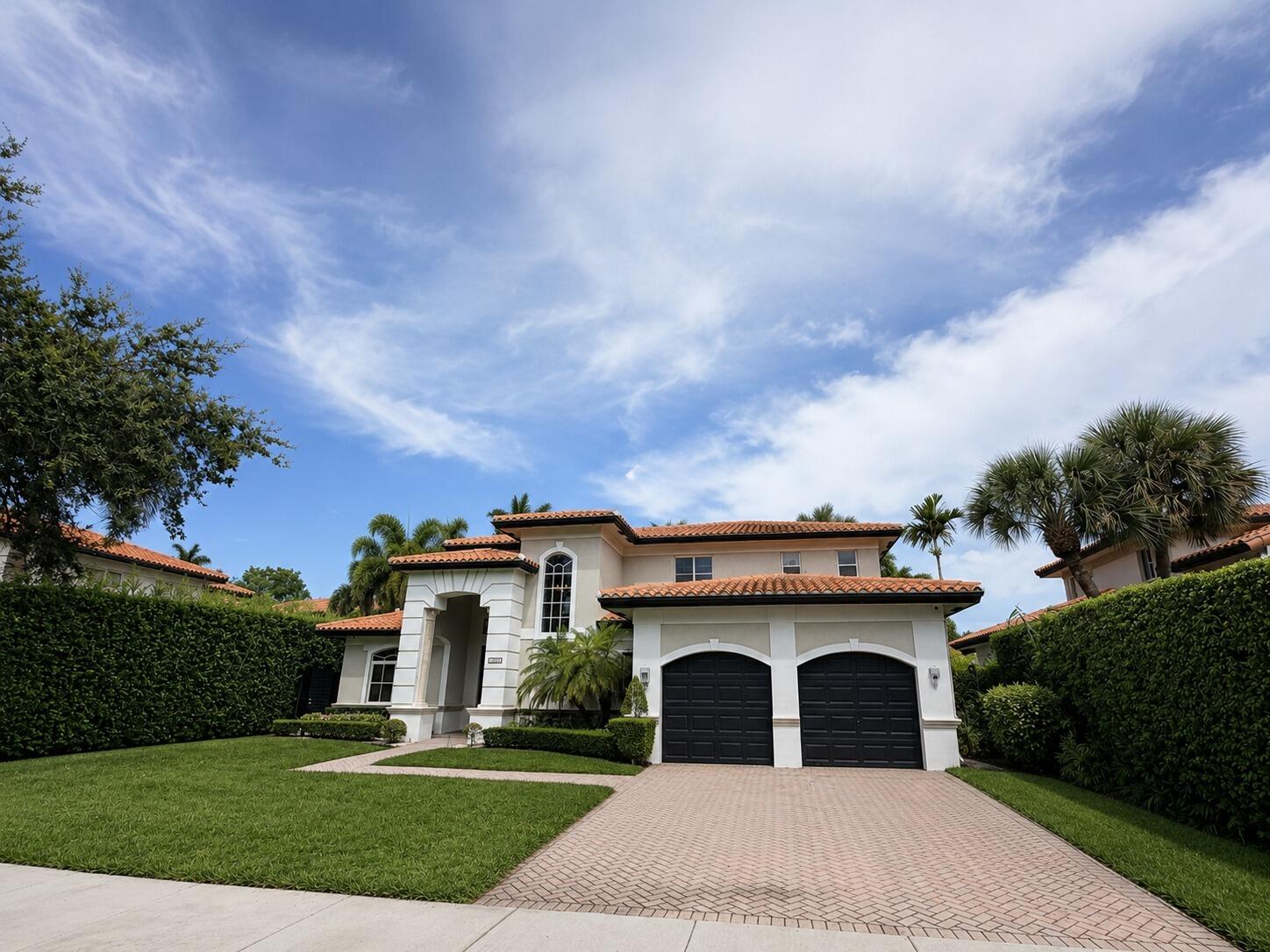 7952 NW 161ST, Miami Lakes FL 33016
