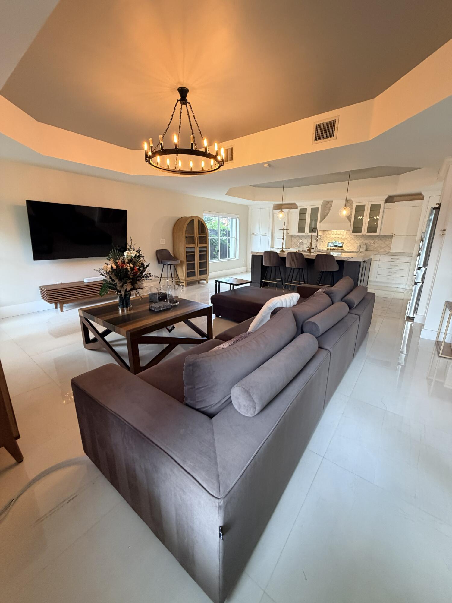 7952 NW 161ST, Miami Lakes FL 33016