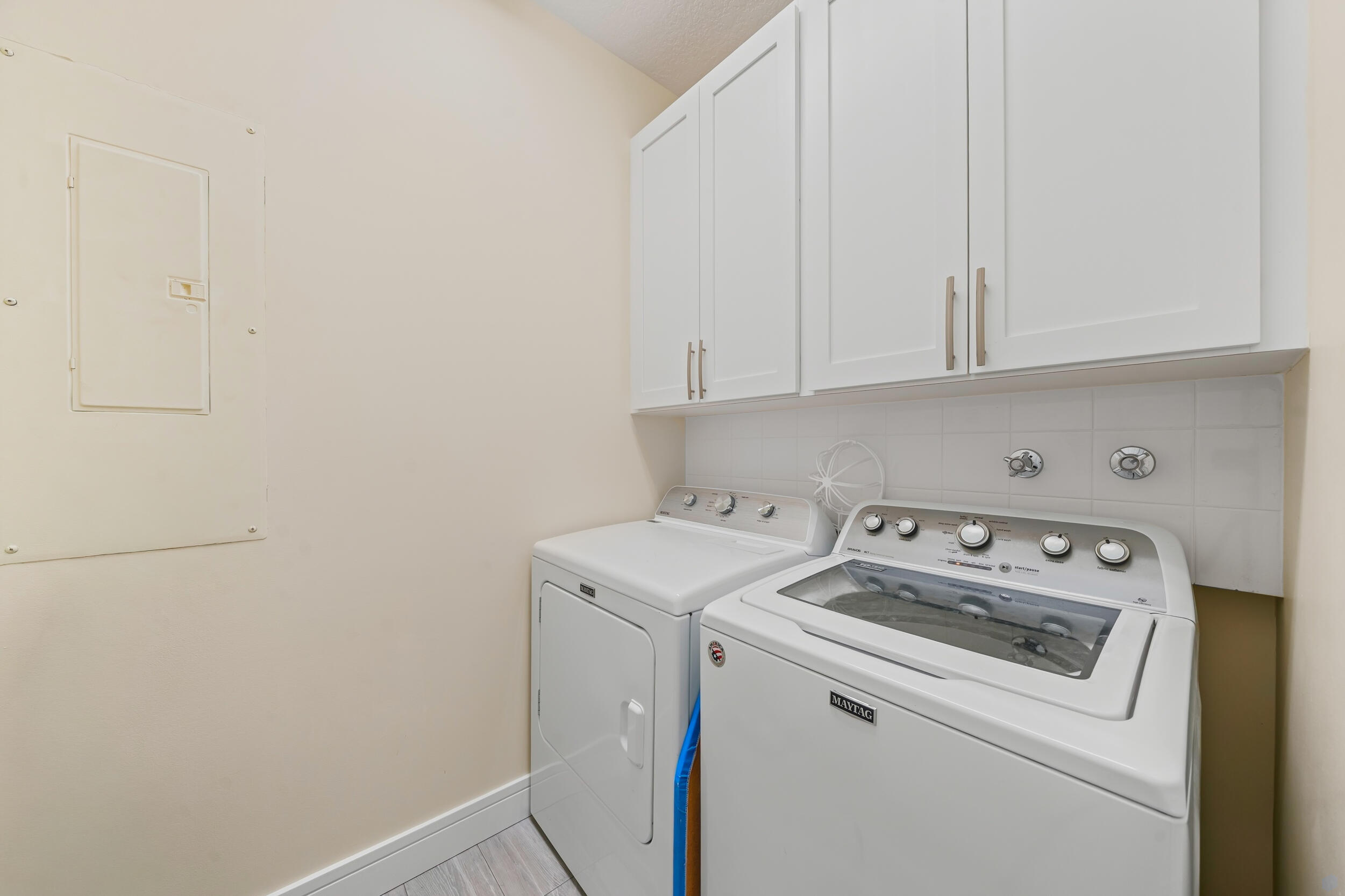 142 Newcastle, Jupiter FL 33458