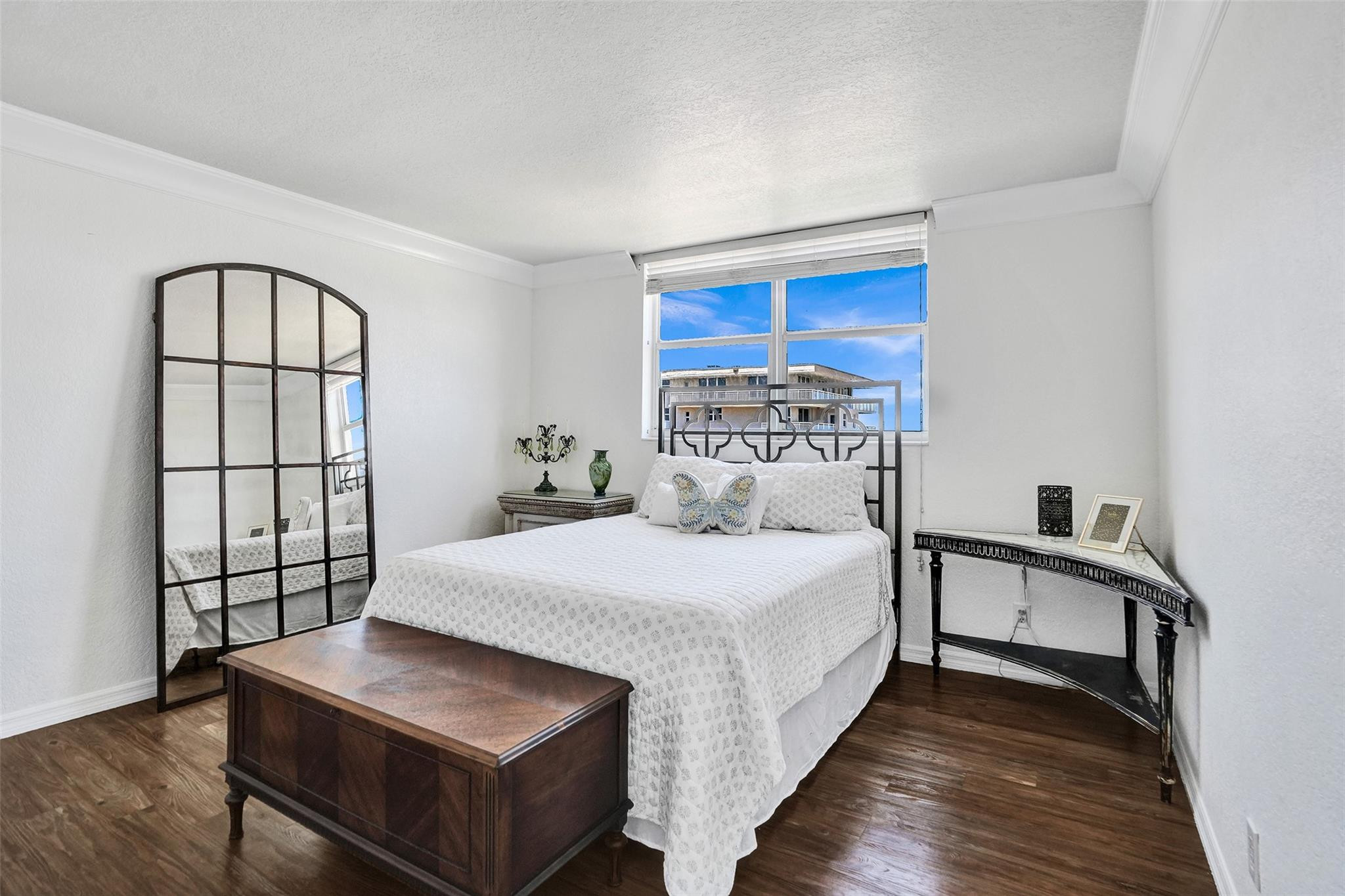 1051 Hillsboro Mile #809E, Hillsboro Beach FL 33062