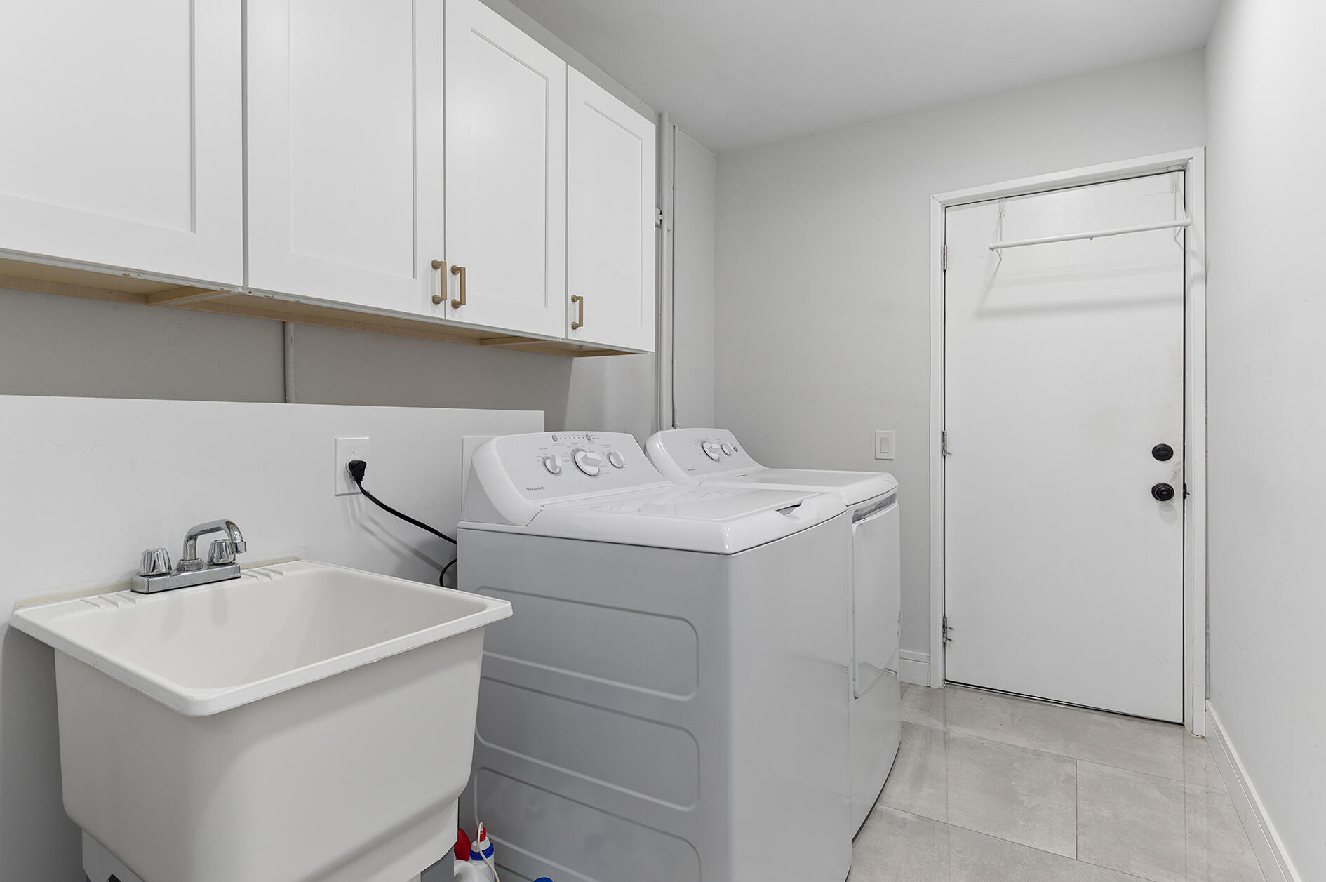 405 CHAPEL HILL, Boynton Beach FL 33435