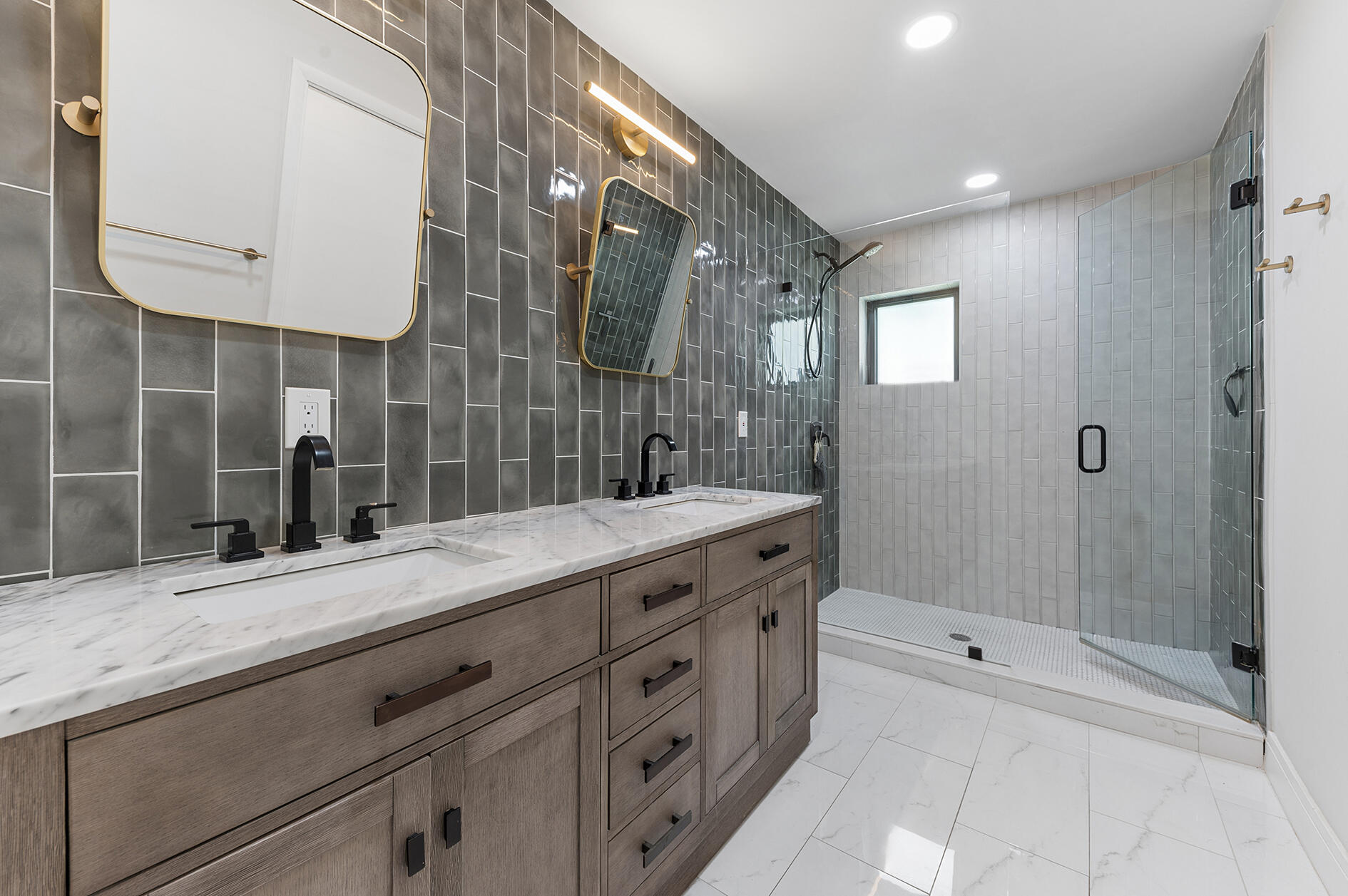 405 CHAPEL HILL, Boynton Beach FL 33435
