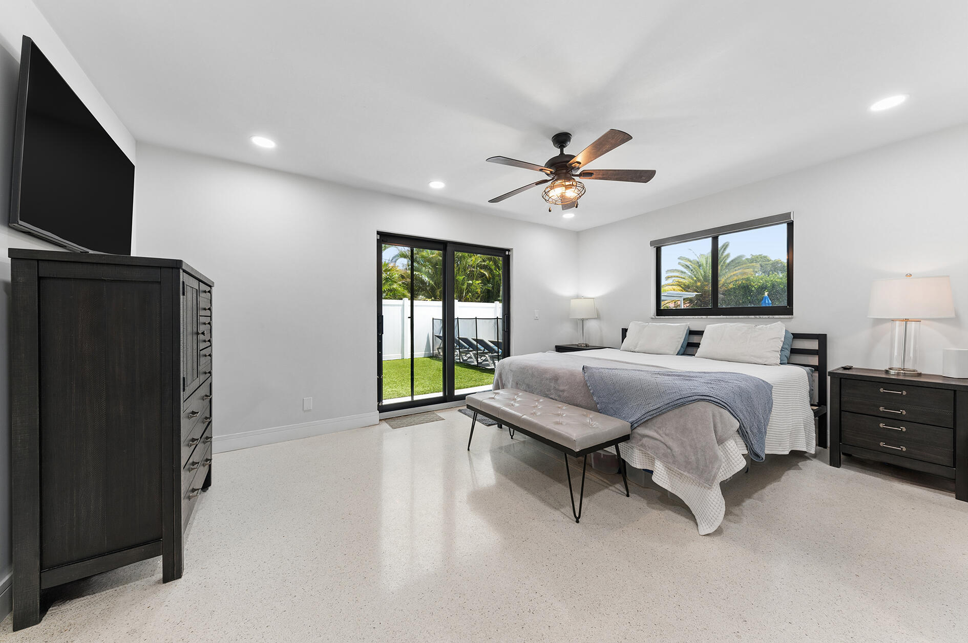 405 CHAPEL HILL, Boynton Beach FL 33435