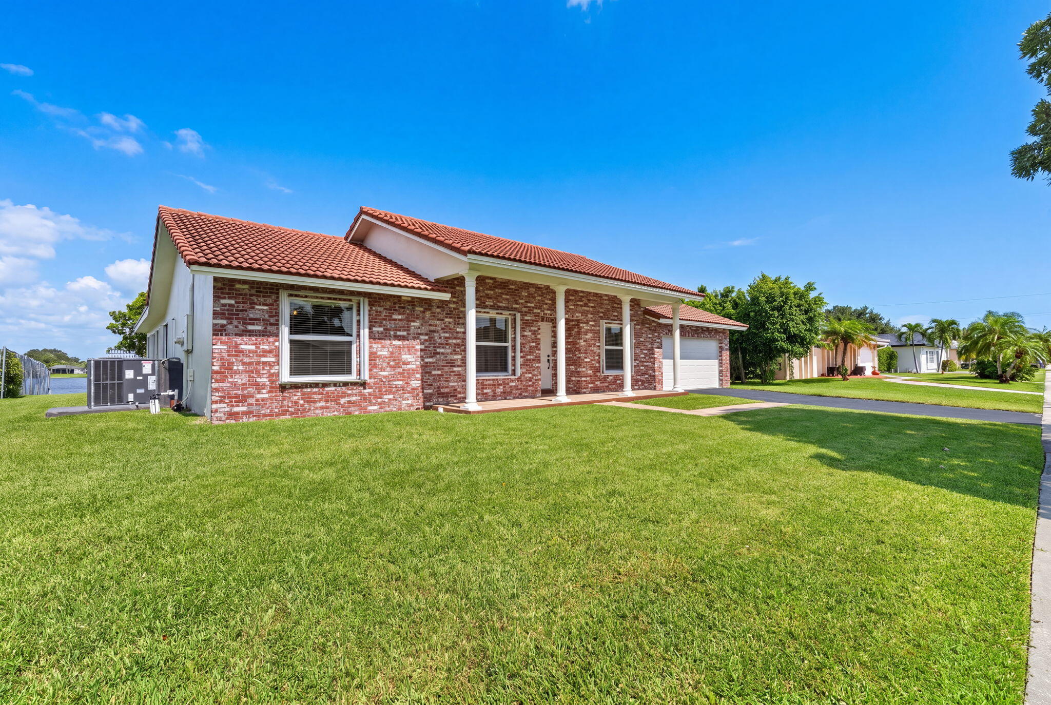 905 NW 133RD, Sunrise FL 33325