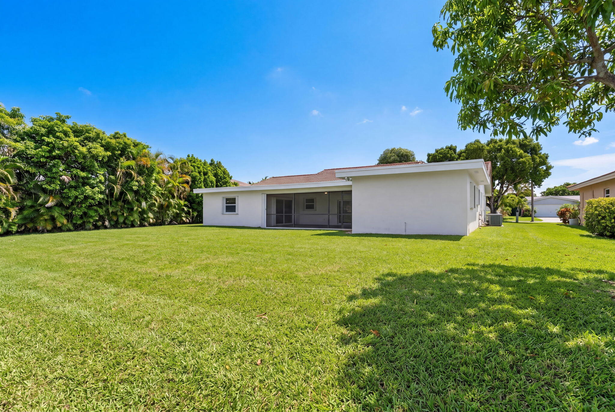 905 NW 133RD, Sunrise FL 33325