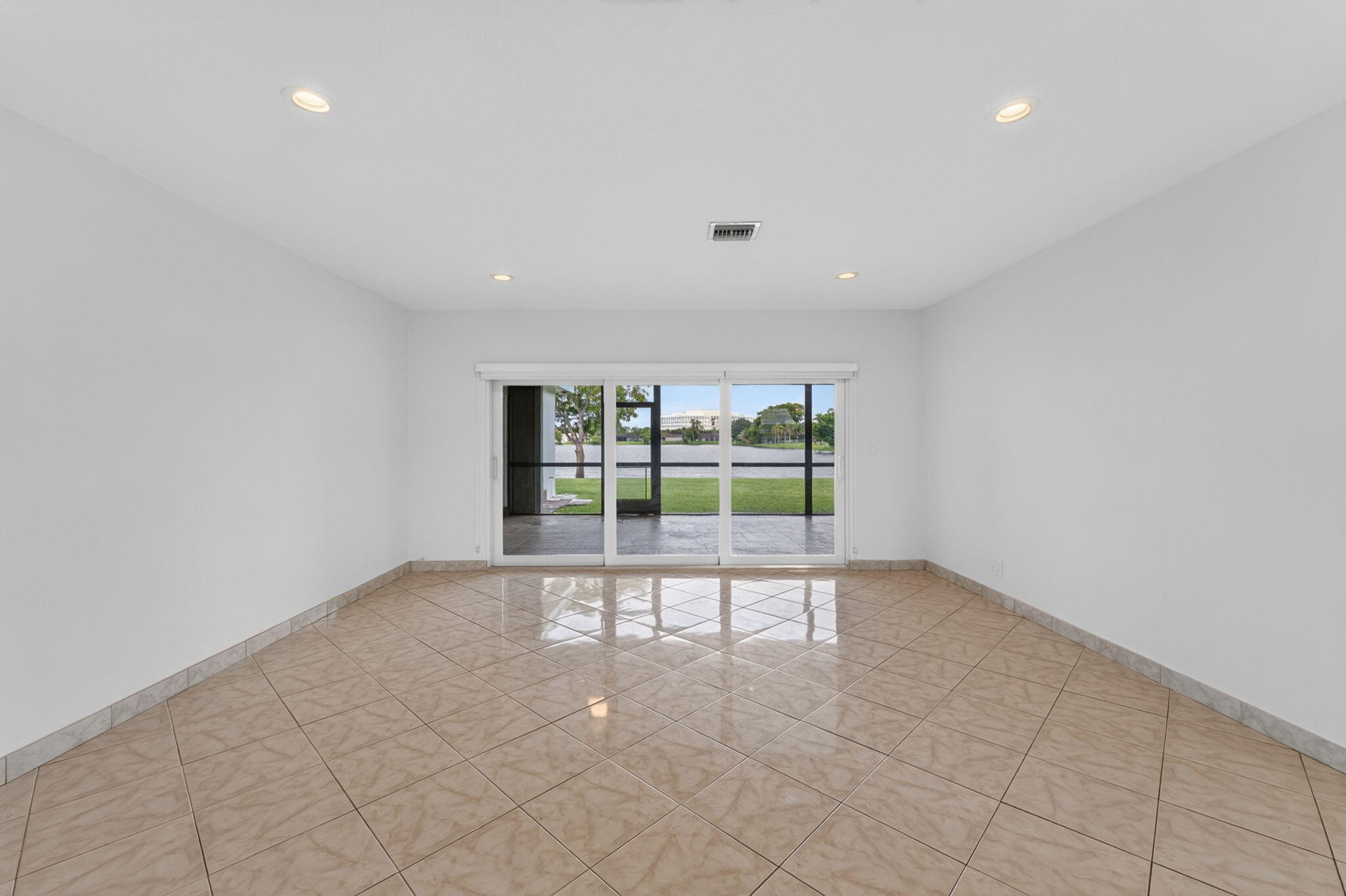 905 NW 133RD, Sunrise FL 33325