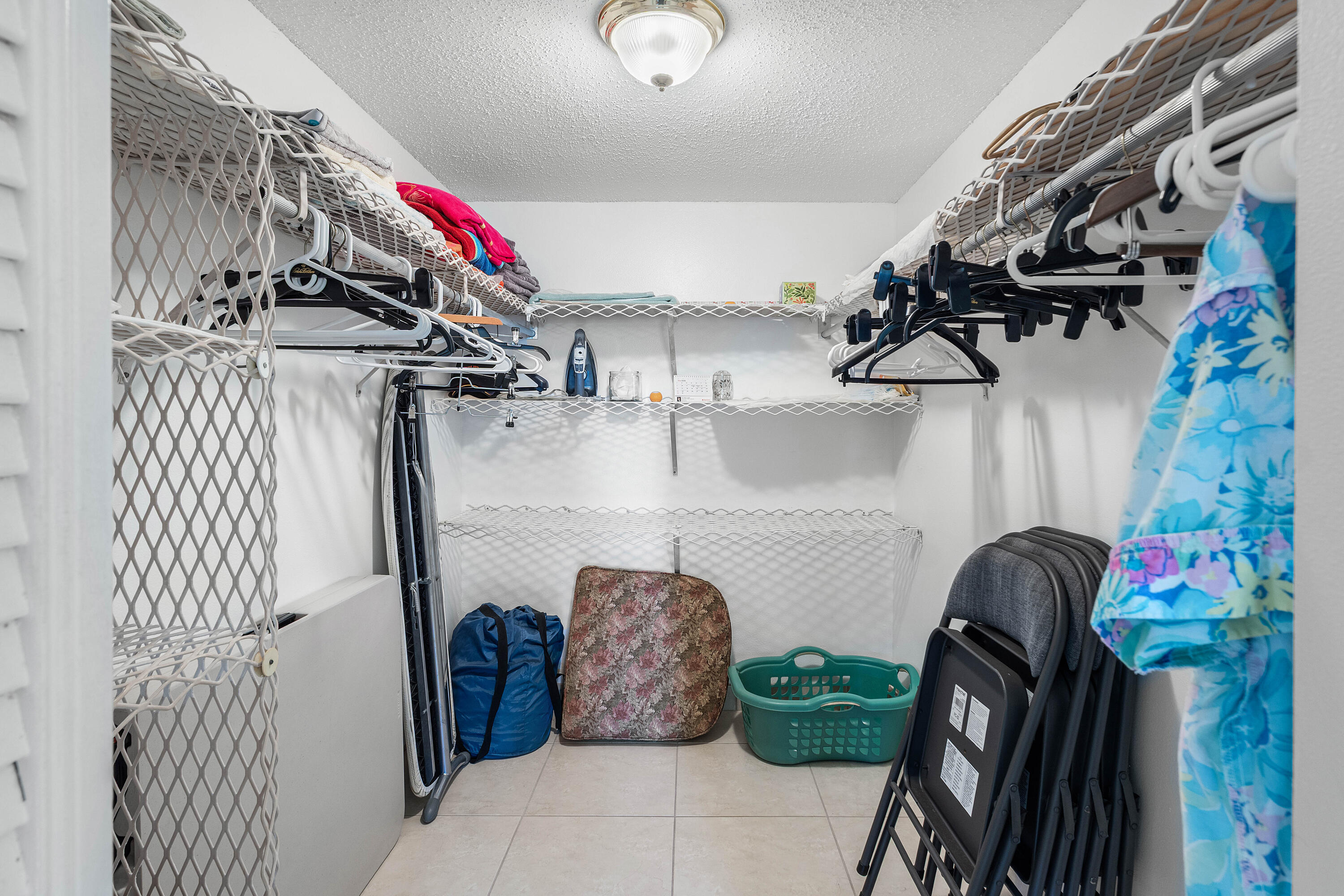 721 LORI #208, Palm Springs FL 33461