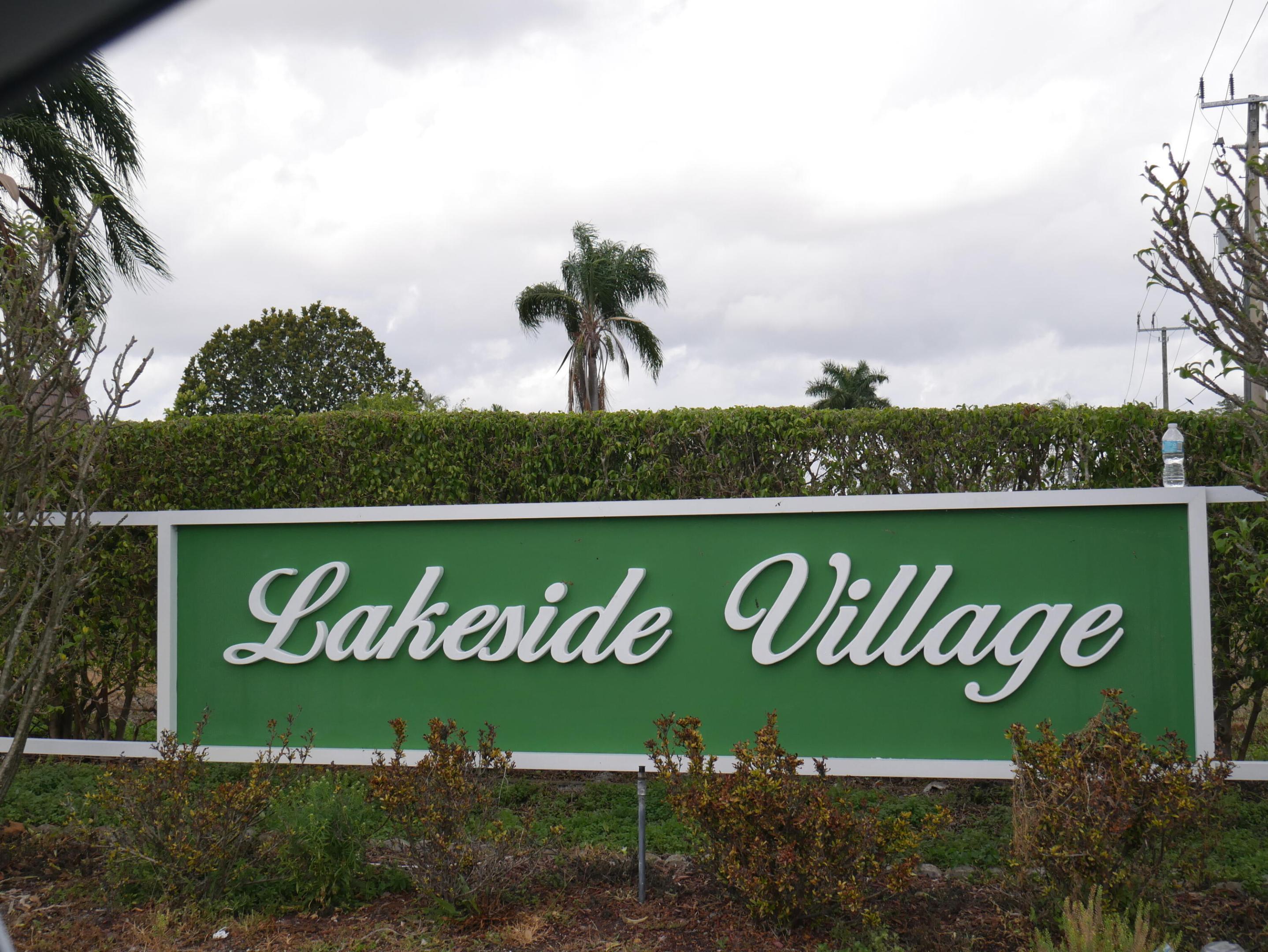 721 LORI #208, Palm Springs FL 33461