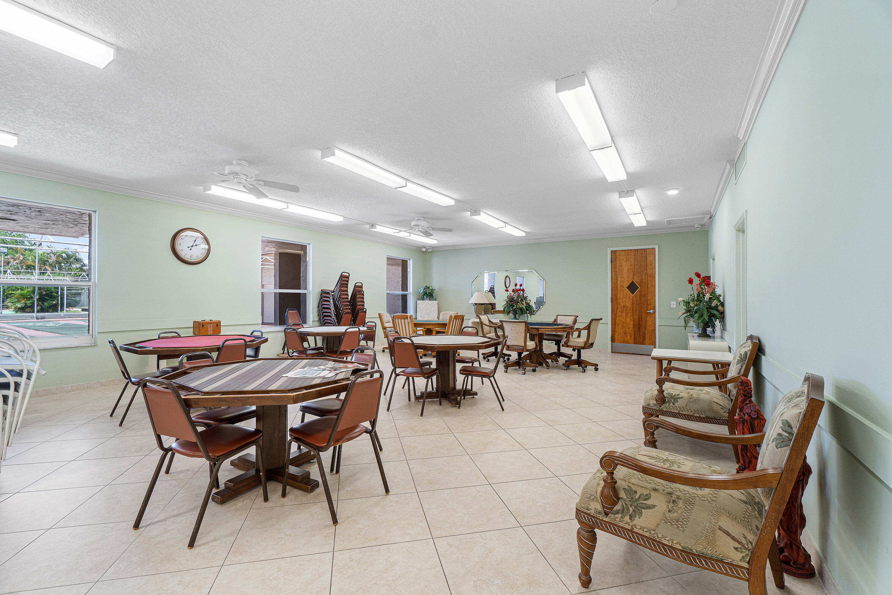 721 LORI #208, Palm Springs FL 33461