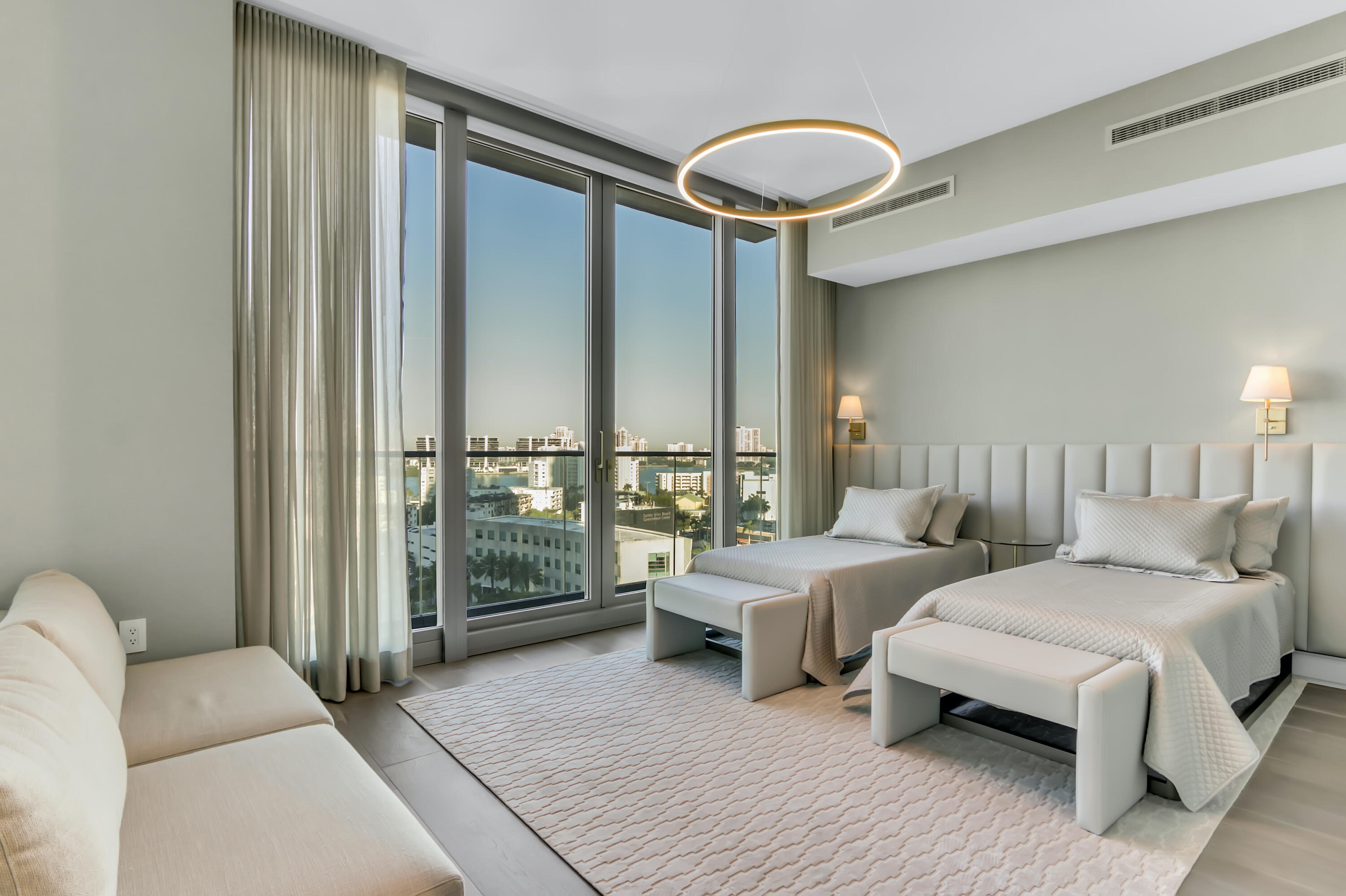 17901 COLLINS #1102, Sunny Isles Beach FL 33160