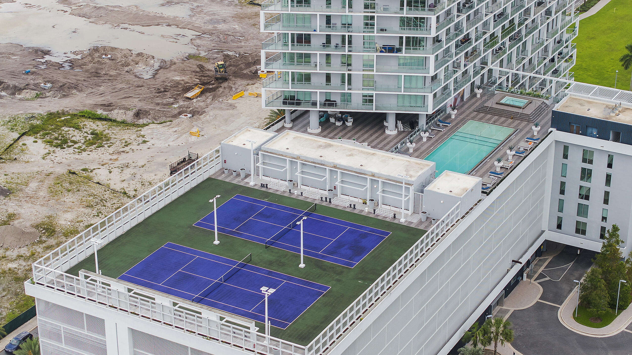 2000 Metropica #1503, Sunrise FL 33323