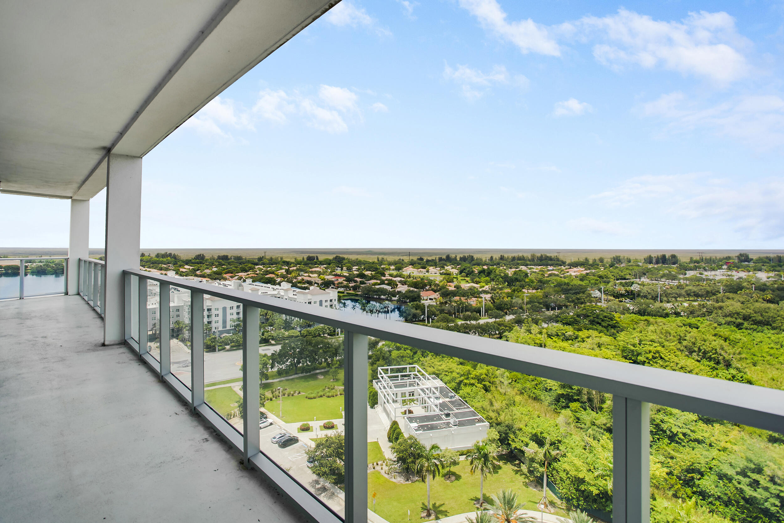 2000 Metropica #1503, Sunrise FL 33323